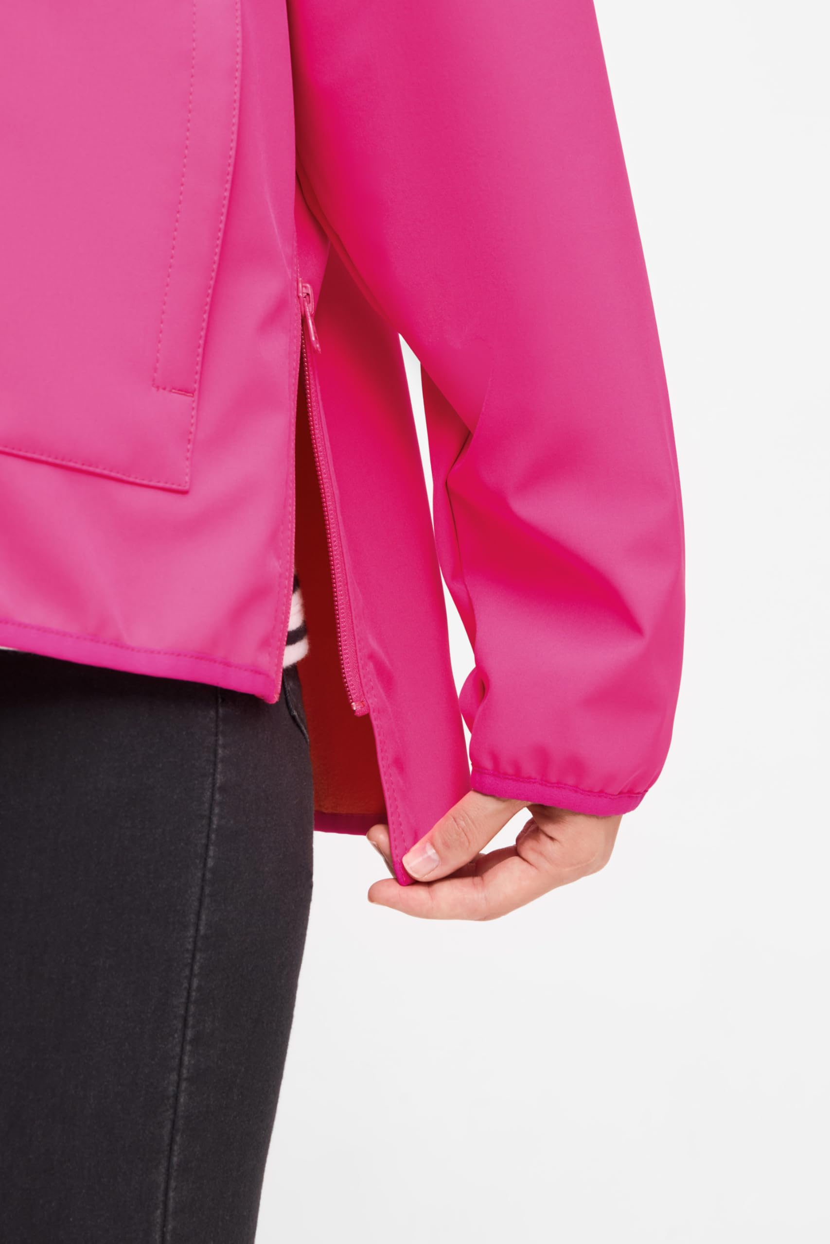 derbe Damen Softshelljacke Peutby Kurz