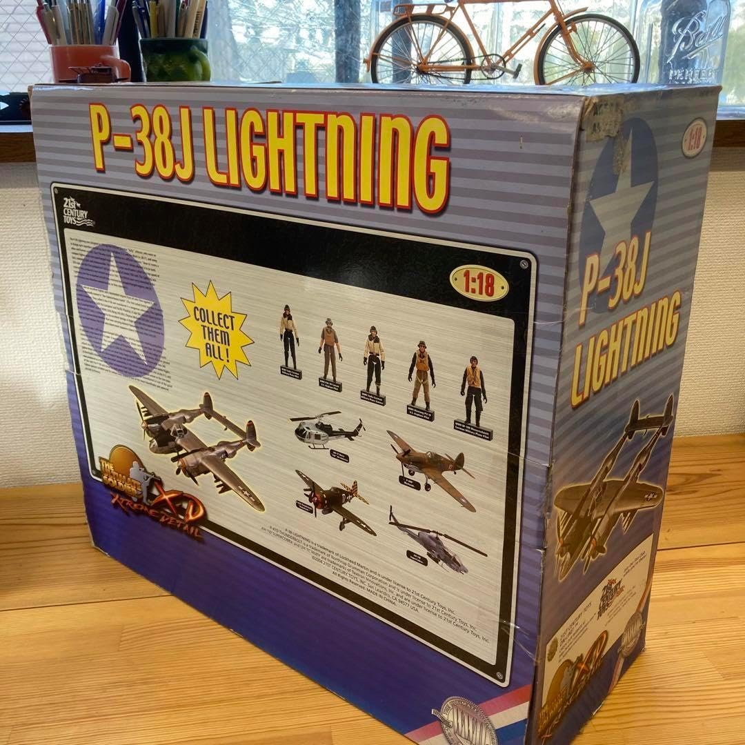 21st Century Toys 1/18 P-38J 21st センチュリートイズ 1/18