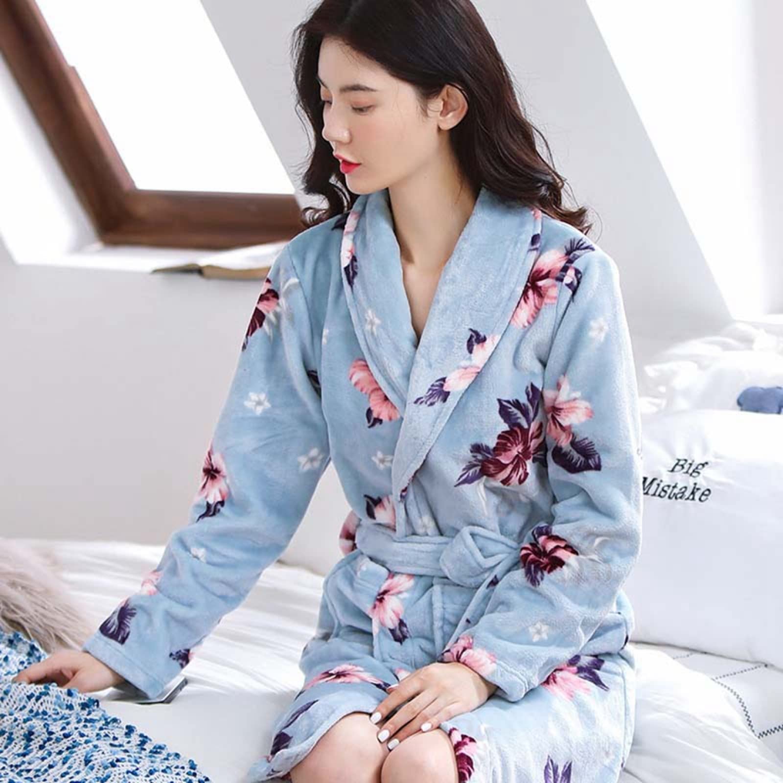 Peignoir d'hiver,Les Dames À La Mode Robe D’Hiver Chaud Corail Toison De Bain Pyjamas À La Maison Porter Confortable Kimono Hôtel Peignoir avec Imprimé Mignon Bleu Fille Sexy
