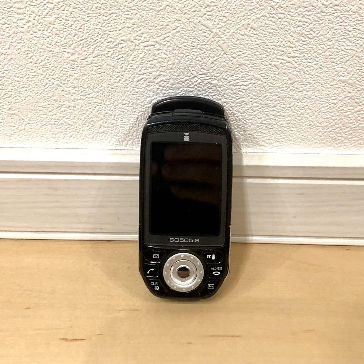 Amazon.co.jp: ガラケー mova S0505iS ムーバ 携帯電話 ドコモ レトロ 