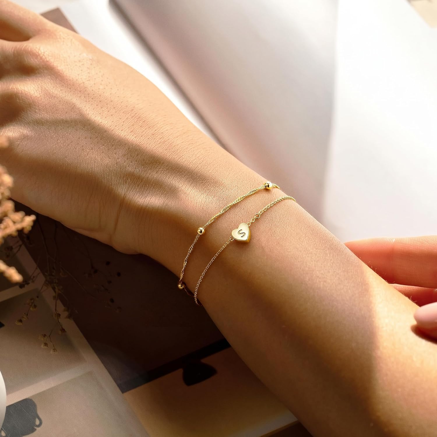 Turandoss Gold Initial Bracelet for Women Girl - Dainty 14K Gold Plated Heart Initial Letter A-Z Bracelets for Women Trendy, Layered Link Charm Bracelets Jewelry Gifts for Teen Kids