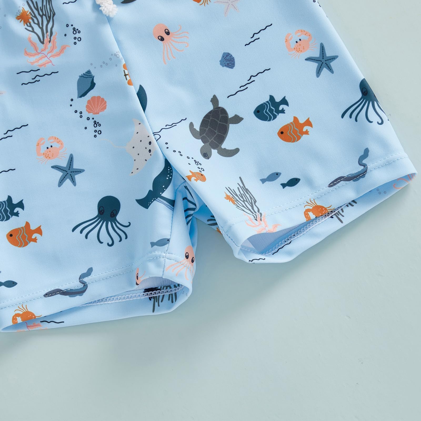 UV Schutzkleidung Kinder Bademode - Badeanzugg für Jungen - langärmelig - Rashguard - Badehose mit Mütze - 3-teiliges Set für Kleinkinder