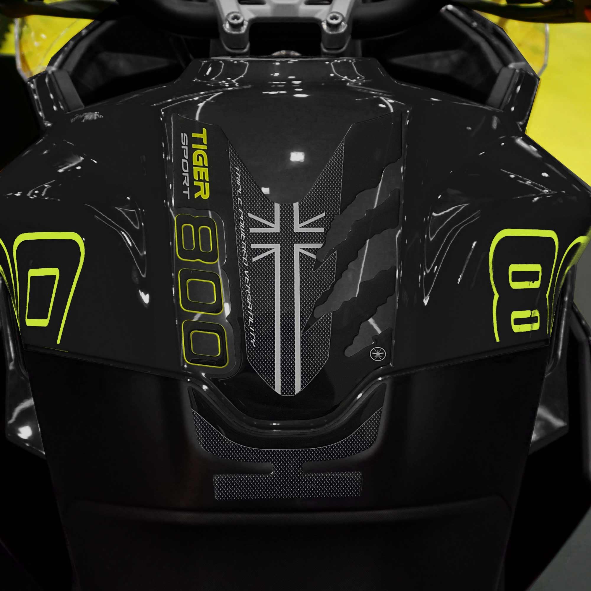 labelbike - Autocollant 3D Moto Réservoir Protection et Décoration en Résine Compatible avec Triumph Tiger 800 Sport 2025 - Couleur Jaune - Sapphire Black
