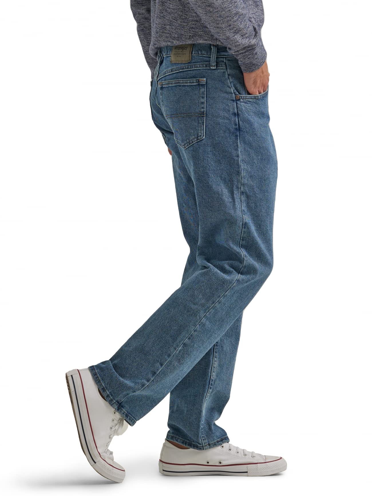 Wrangler Authentics Men's Classic 5-Pocket Relaxed Fit Flex Jean — view 30
