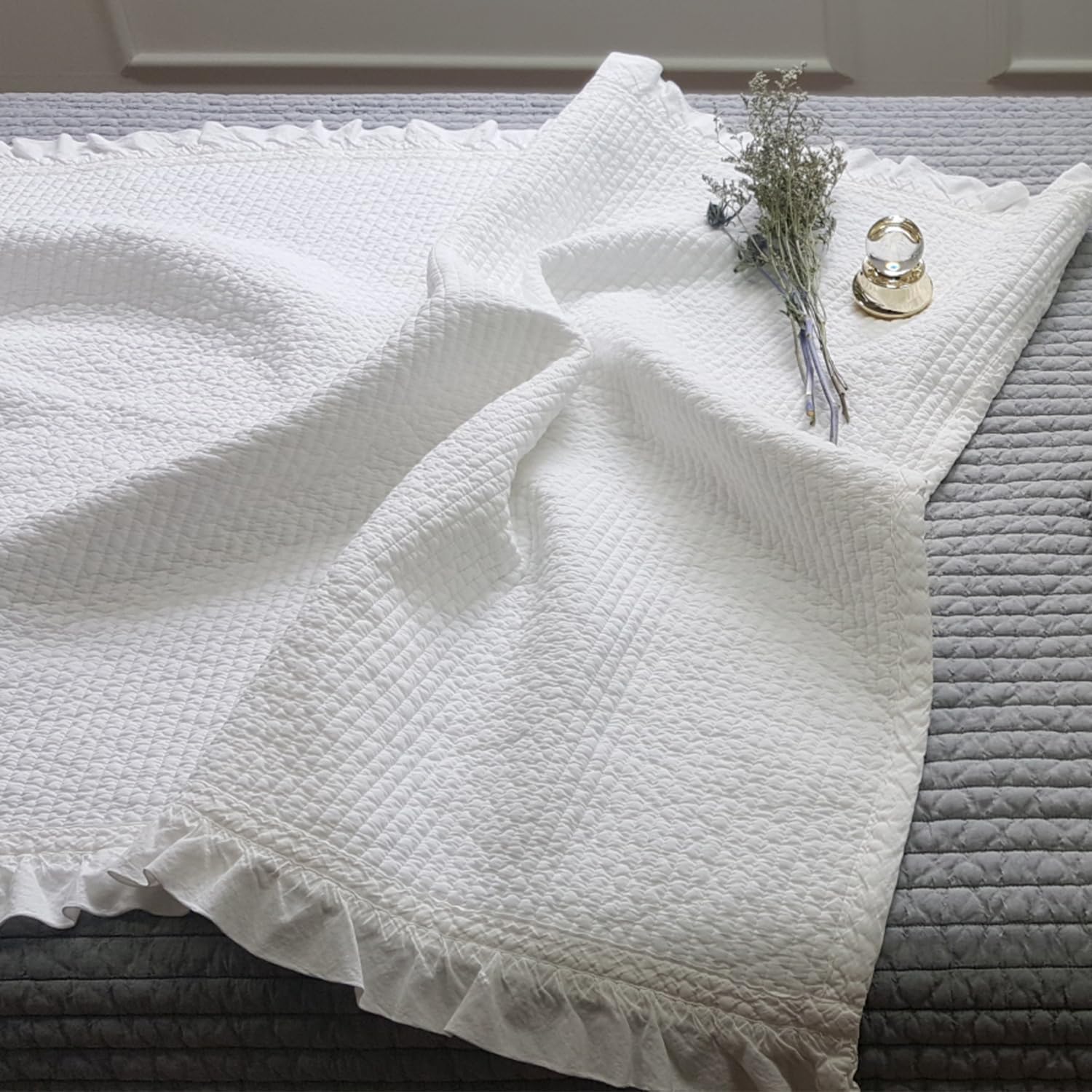 100% Cotton Baby & Toddler Frilled Bed Coverlet and Blanket 39.4"x 51.2"- Made in Korea - Multipurpose, High-Density 60TC, All-Season Use, Eco-Friendly, Skin Safe (White)