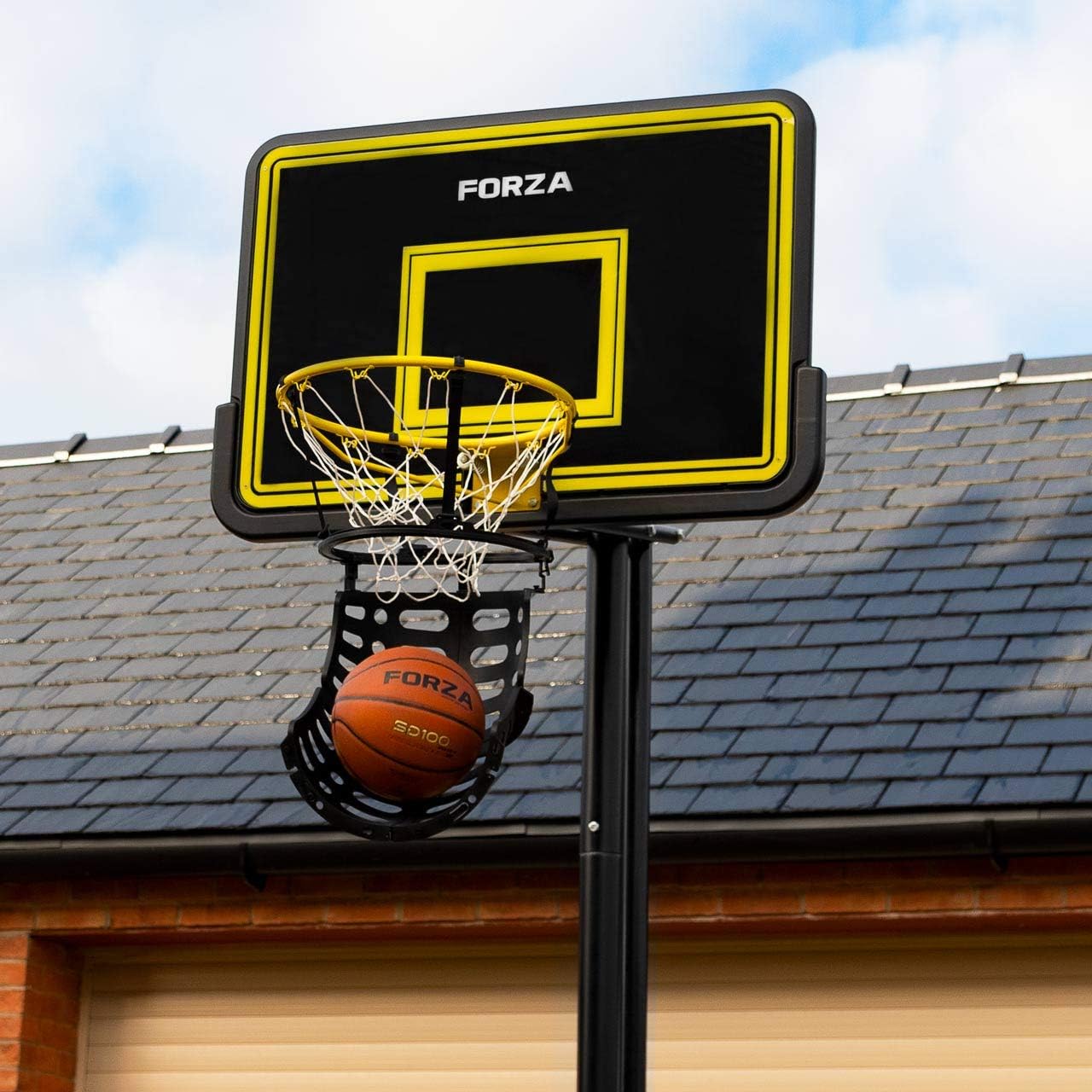 โ FORZA Basketball Shot Returner - 180-Degree Basketball Ball Return System | Compatible With All Basketball Hoops | Quick & Easy To Assemble | Weatherproof Design