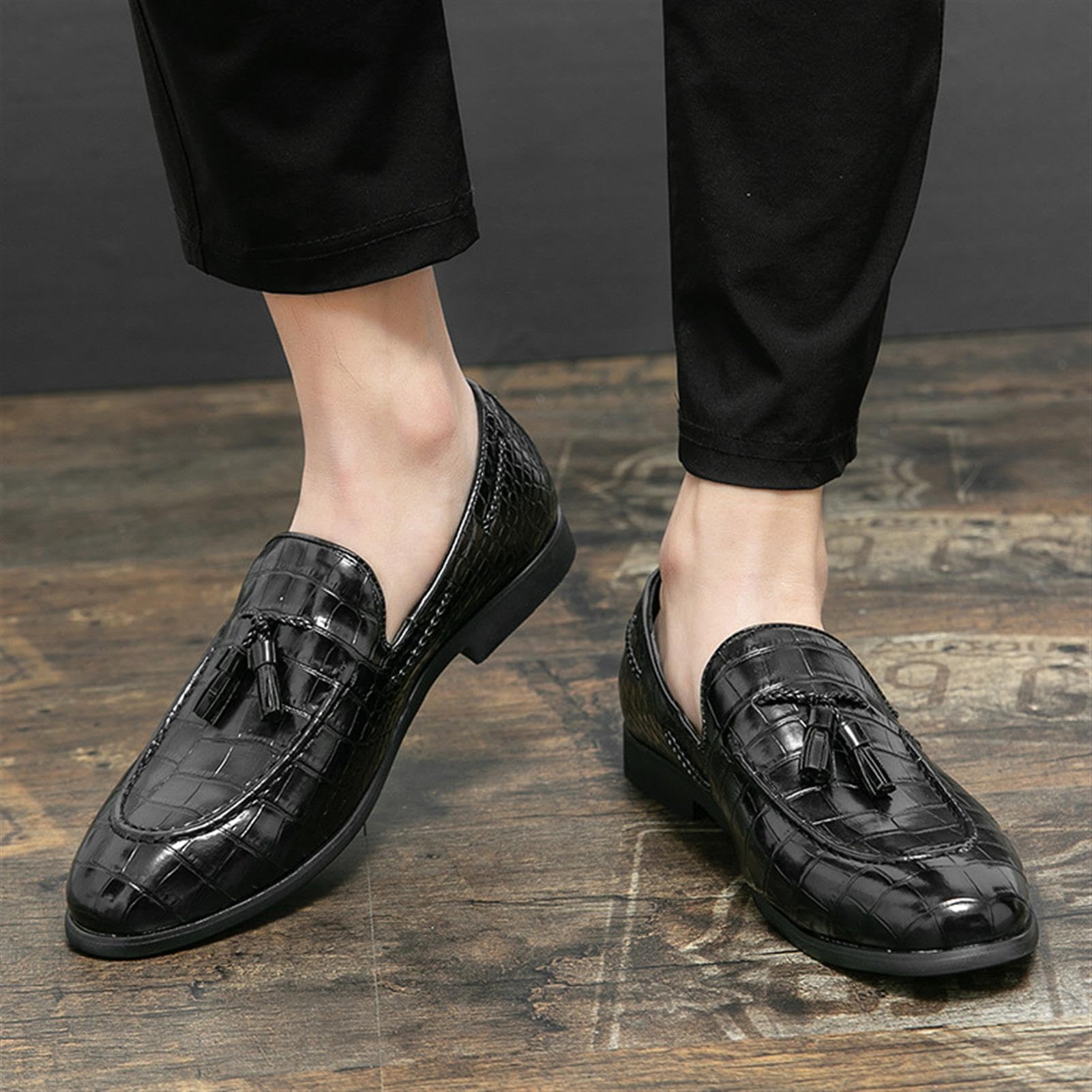 Mocasines Hombre Estampado Cocodrilo con Borlas Zapatos Vestir Piel Sin Cordones Formal Boda Oficina Negocios
