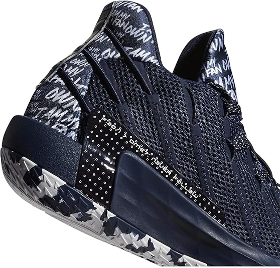 Adidas dame 7 バスケットボールシューズ s-l400.jpg