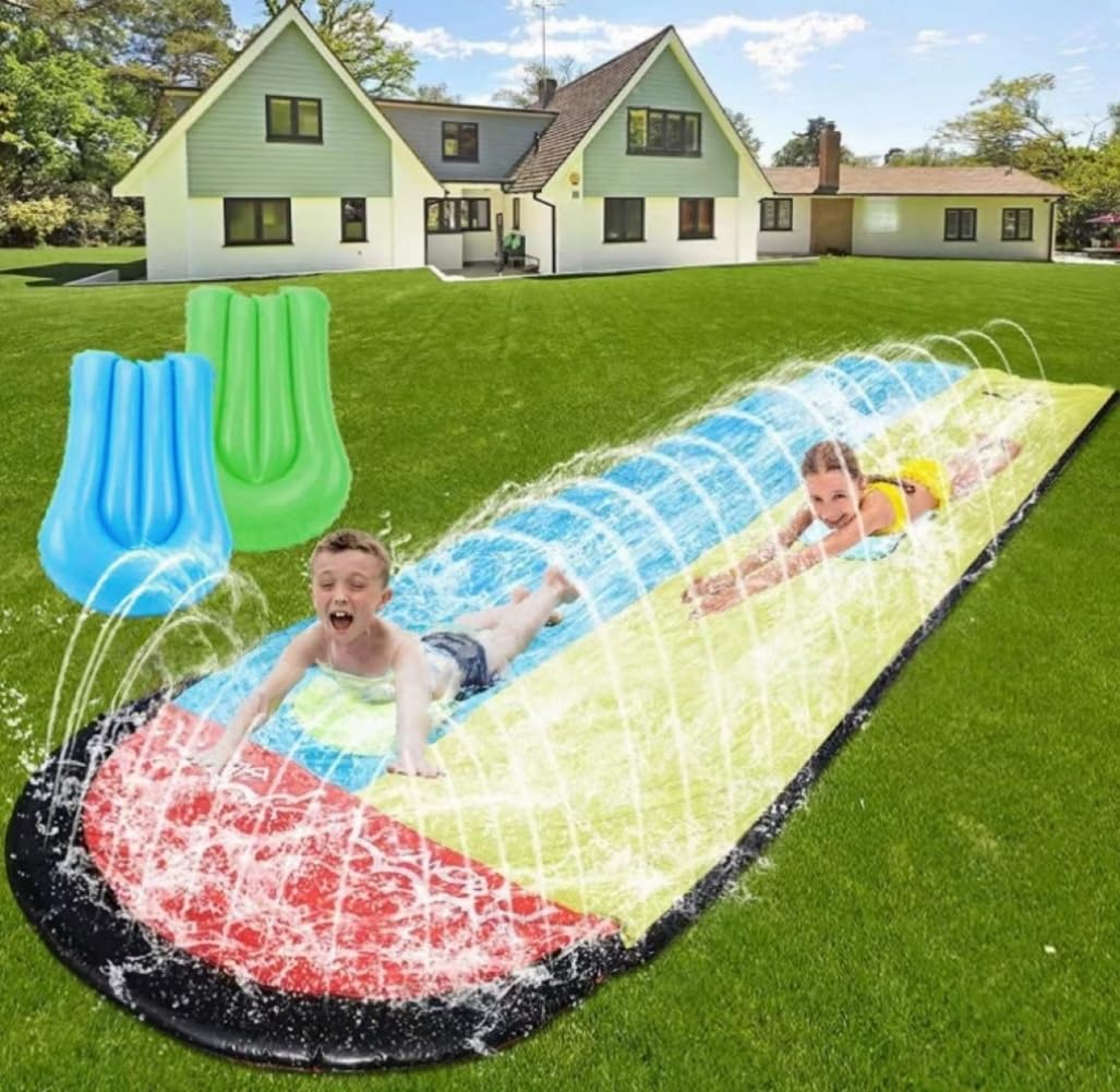 Toboggan Aquatique avec 2 Bodyboards, 480x145cm Toboggan à Eau pour Double Glissade, Toboggan de Pelouse d'eau avec Arroseur Intégré, Jouet d'été pour Enfants Adulte, Plaisir en Plein Air dans Jardin