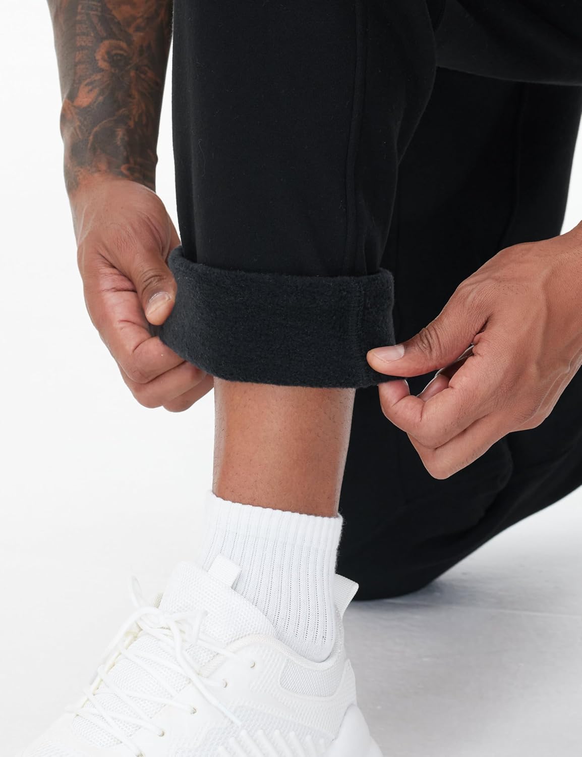 THE GYM PEOPLE Men's Fleece Workout Sweatpants Drawstring Tapered Running Lounge Jogger Pants with Pockets - Image 3