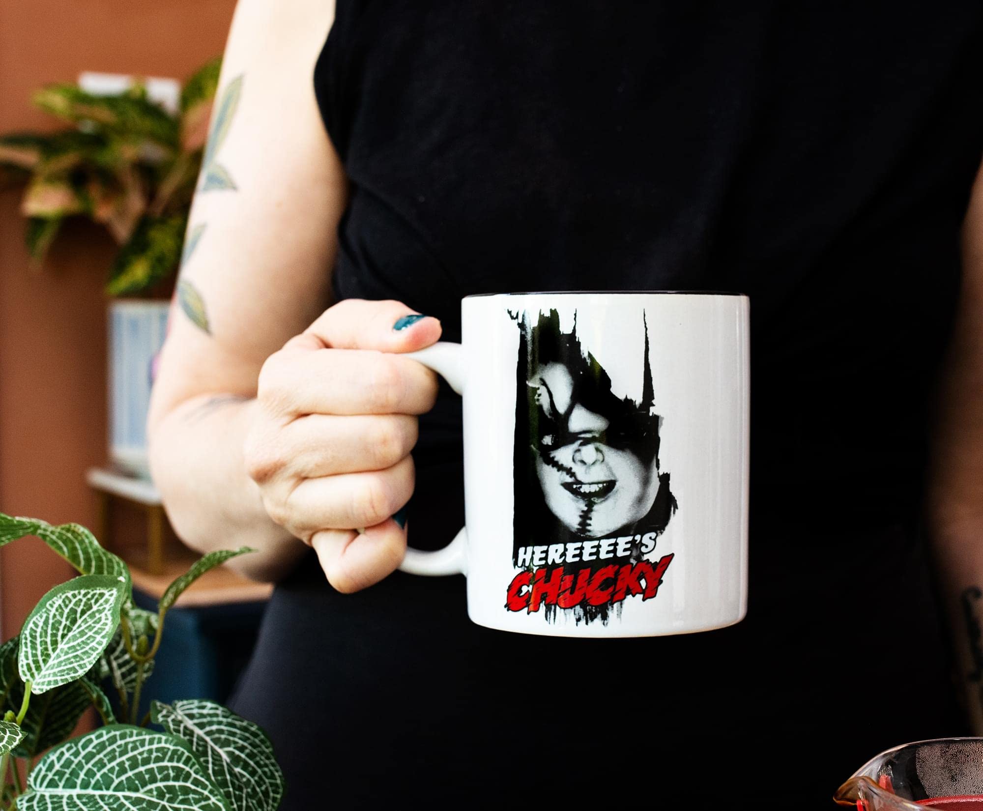 Tazza da caffè per espresso "Here's Chucky" in ceramica con scritta in inglese "Here's Chucky", contiene 567 ml