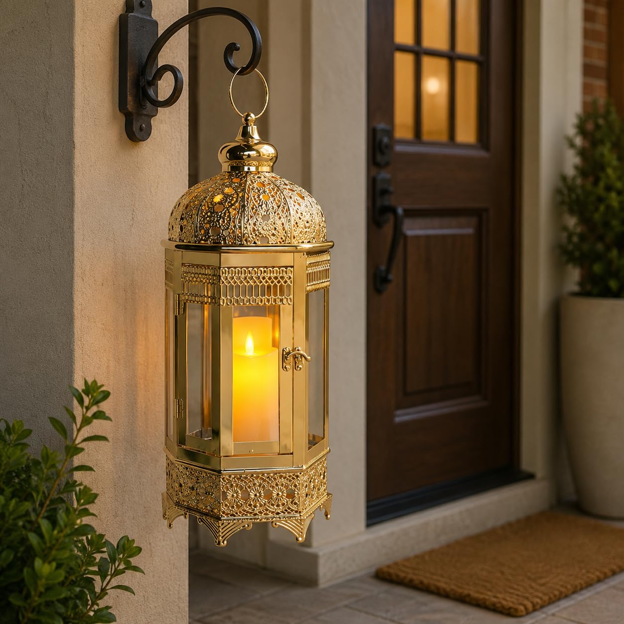 TRIROCKS Marokkanische Kerzenlaterne 41cm hoch Gold Kerzenständer mit gehärtetem Glas Dekorative Indoor Outdoor Ramadan Laterne für Wohnzimmer Garten Hof Partys (Gold)