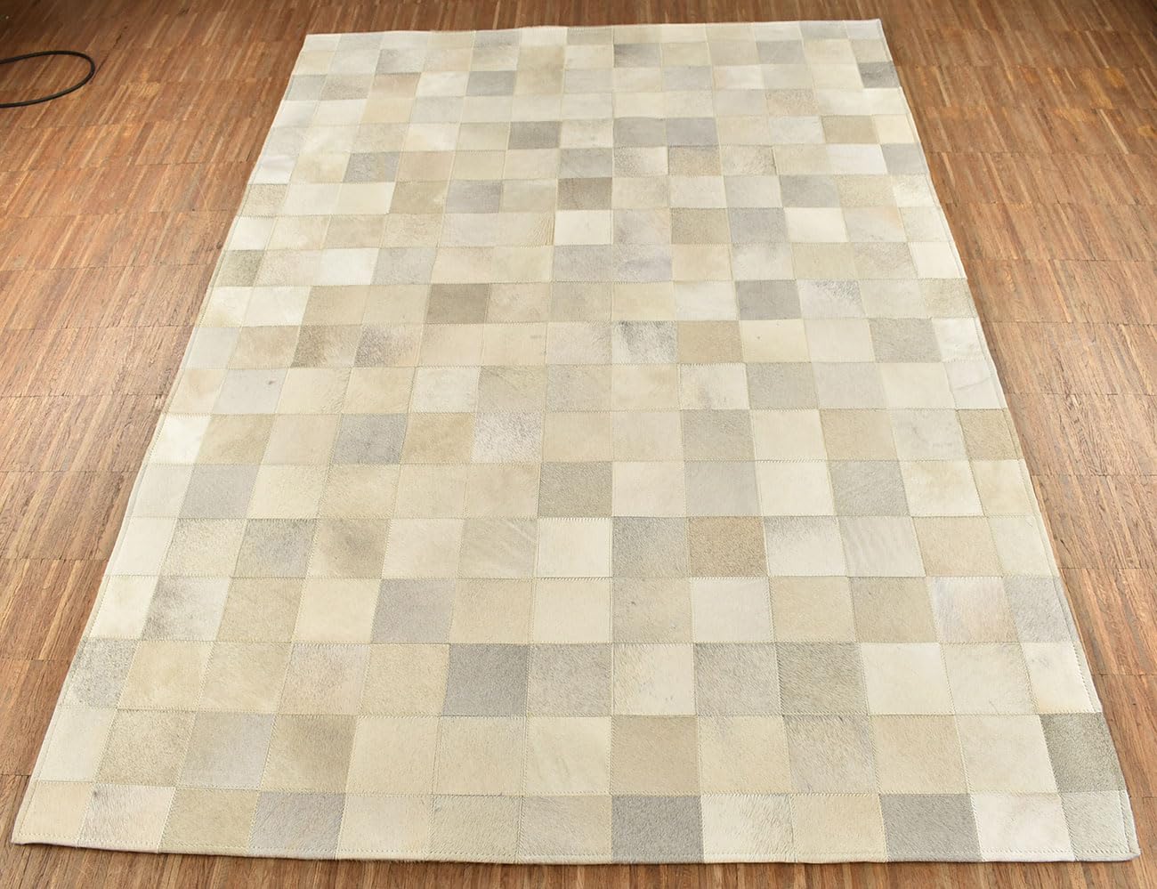 Kuhfelle Online & Nomad KUHFELL Teppich HELLGRAU BEIGE Natur Patchwork 120 x 180 cm Echtleder Fell Teppich (Hellgrau)