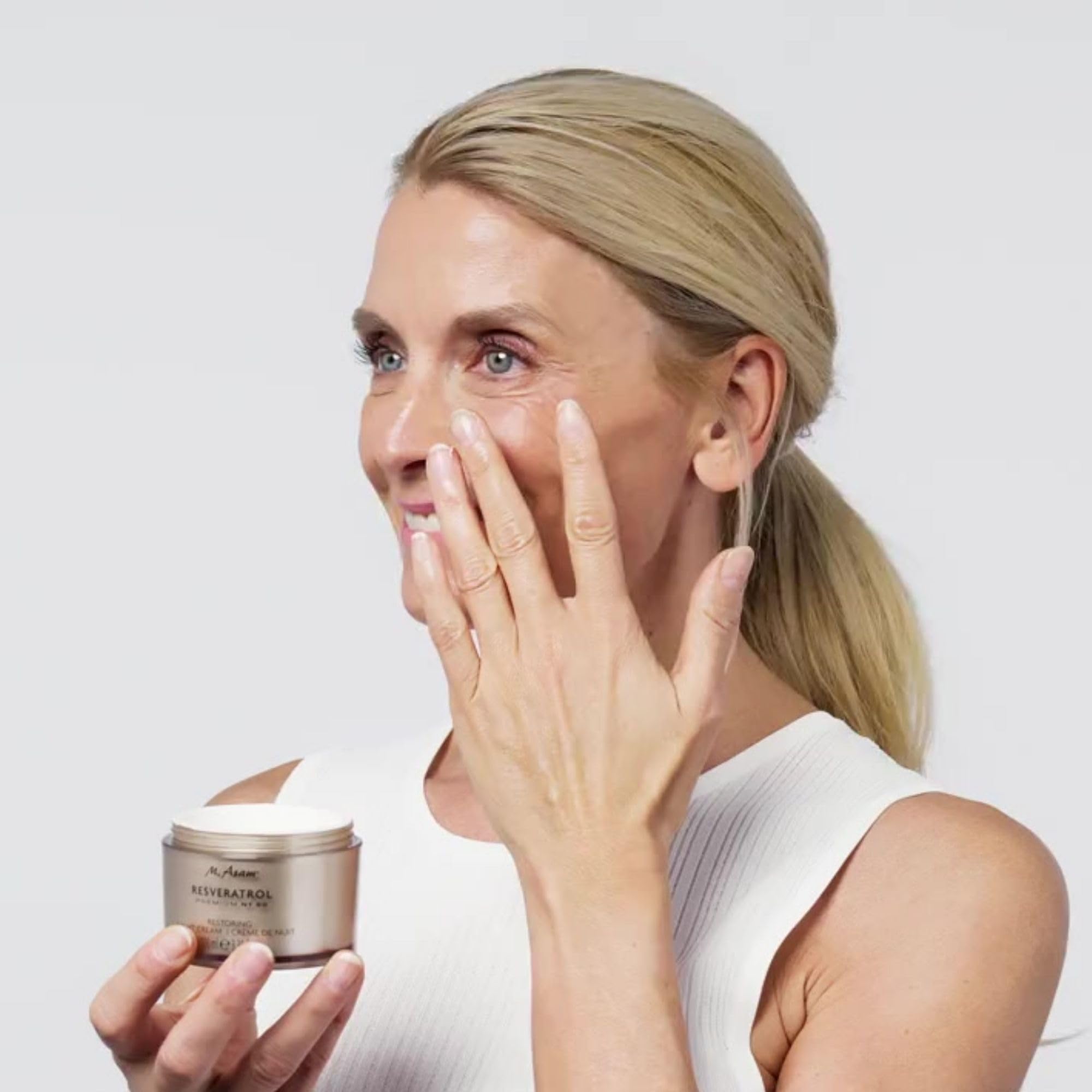 M. Asam Resveratrol Premium NT50 Longevity Restoring Night Cream (100ml) | Nachtcreme für Glattere & Straffere Haut, Anti-Aging Pflege Mit Resveratrol, mit Hyaluron & Sheabutter