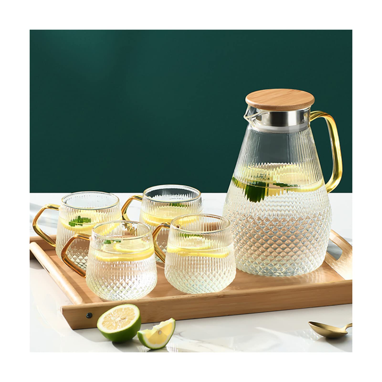 Amazon | 4カップのガラスピッチャー、厚手の耐熱ホウケイ酸ガラス