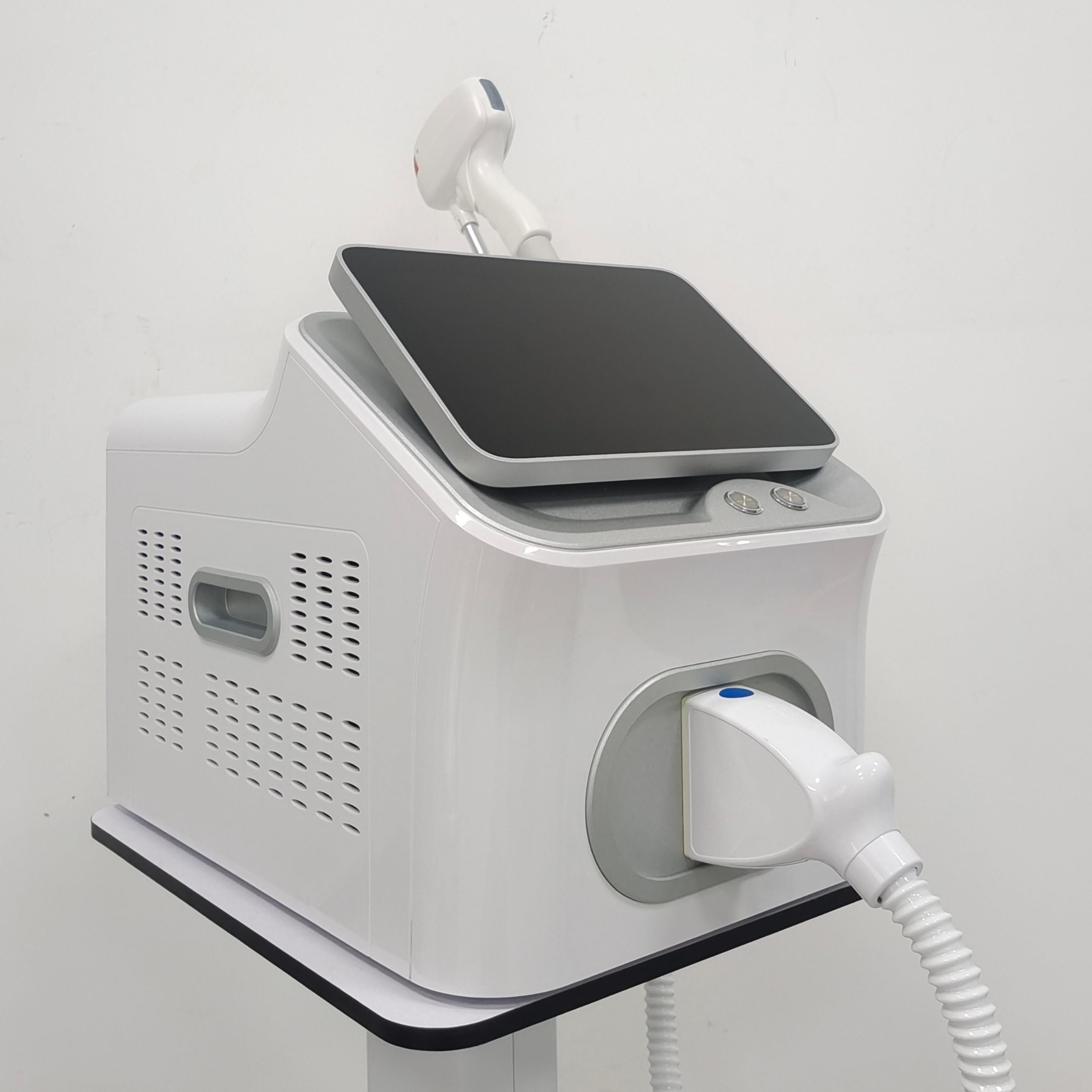 Professional 808nm diodo laser depilatore rapido depilazione permanente 4 lunghezze d'onda del viso depilazione del corpo