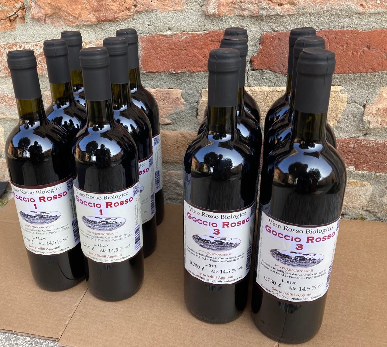 Offerta 12 bottiglie miste Goccio Rosso - Vino rosso bio senza solfiti aggiunti - non filtrato - vegano - 0,75 l - dal produttore al consumatore