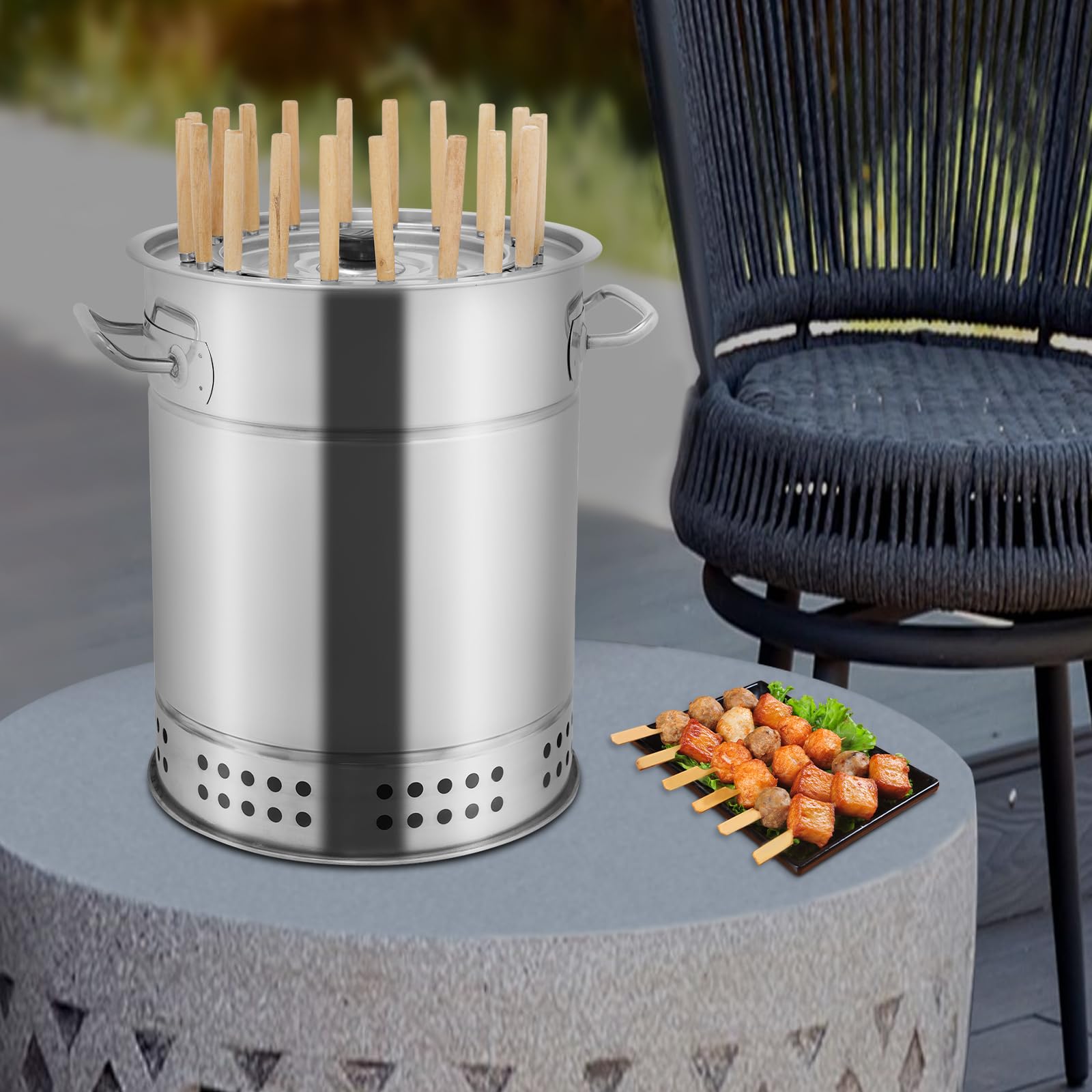 Przenośny bezdymny grill Chal – konstrukcja ze stali nierdzewnej do gotowania wewnątrz i na zewnątrz, idealna na kempingowe grille i spotkania ogrodowe.