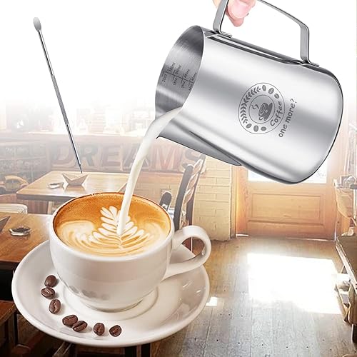 Miniatura 2 de Jarra espumadora de leche de 20 onzas, jarra de vapor de acero inoxidable con bolígrafo de arte con leche, espumador profesional de leche para café