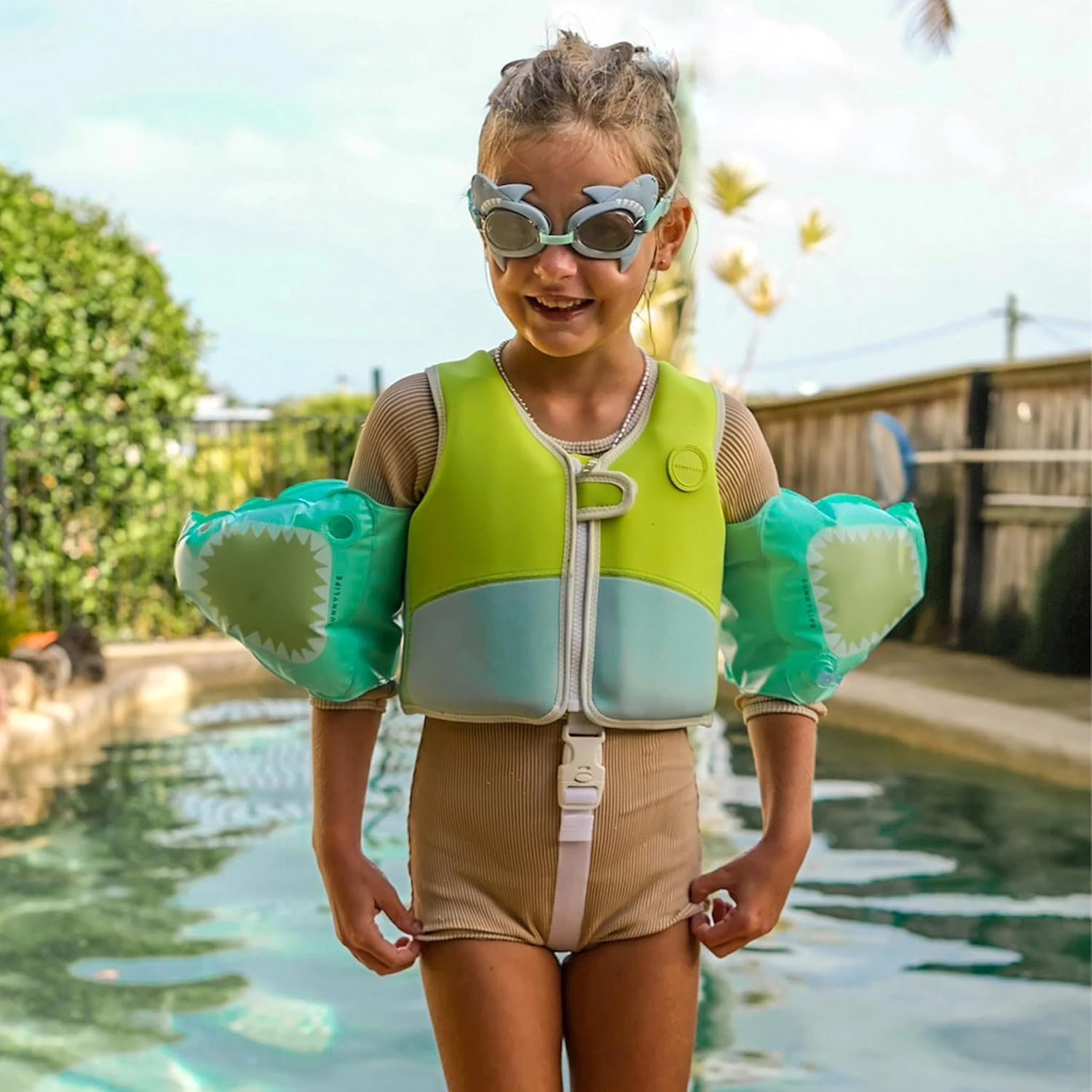 Sunnylife Swim Goggles new