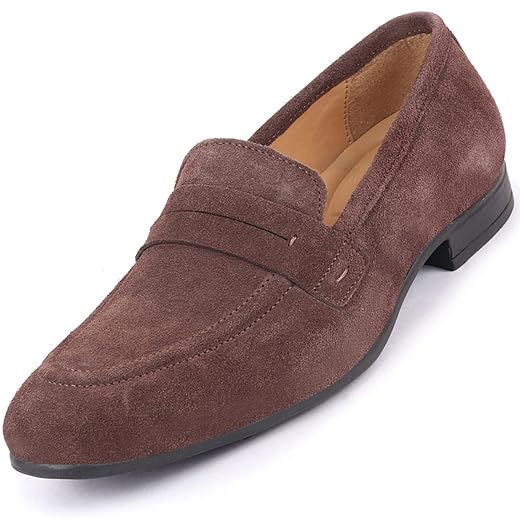 25 Old Money Outfits for Men: Timeless Style Guide Suede Loafers