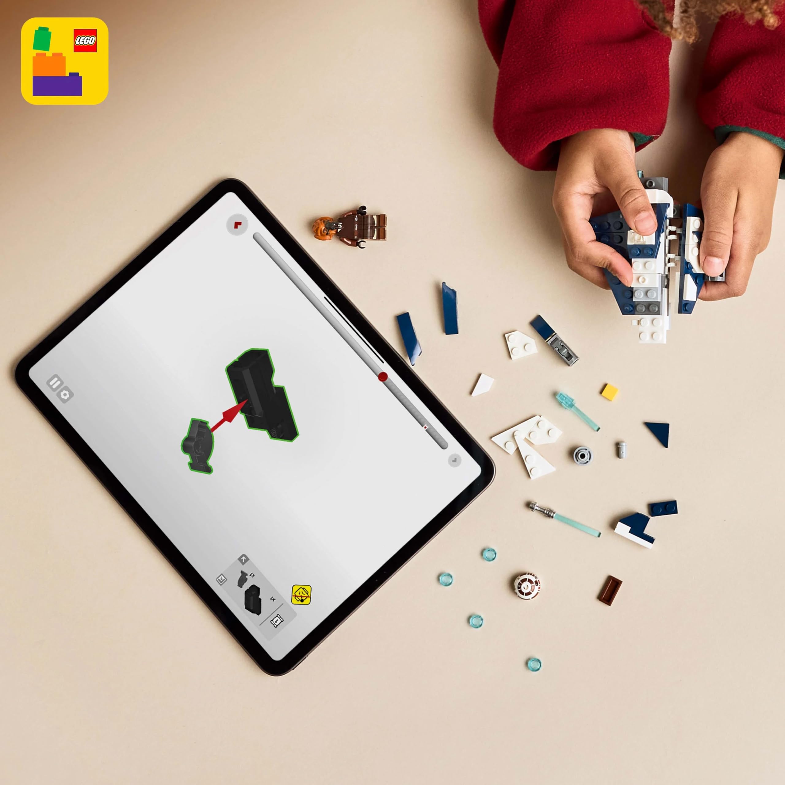 LEGO Star Wars Mikromyśliwiec Jedi Plo Koona z serialu Gwiezdne Wojny: Wojny klonów, zabawka dla dziecka do zbudowania z niebieskim mieczem świetlnym, prezent dla 6-latka, chłopca i dziewczynki 75400