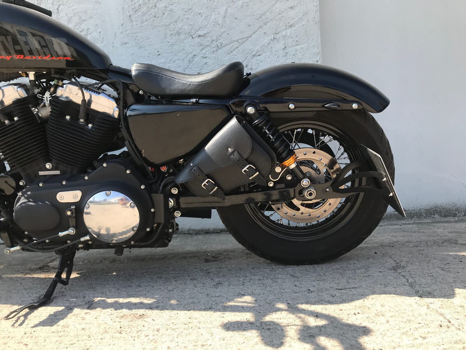 Seitentasche Medusa Skull Links kompatibel mit Harley Davidson Sportster Forty-Eight Super Low Roadster XL Custom Biker Ledertasche Koffer Chopper