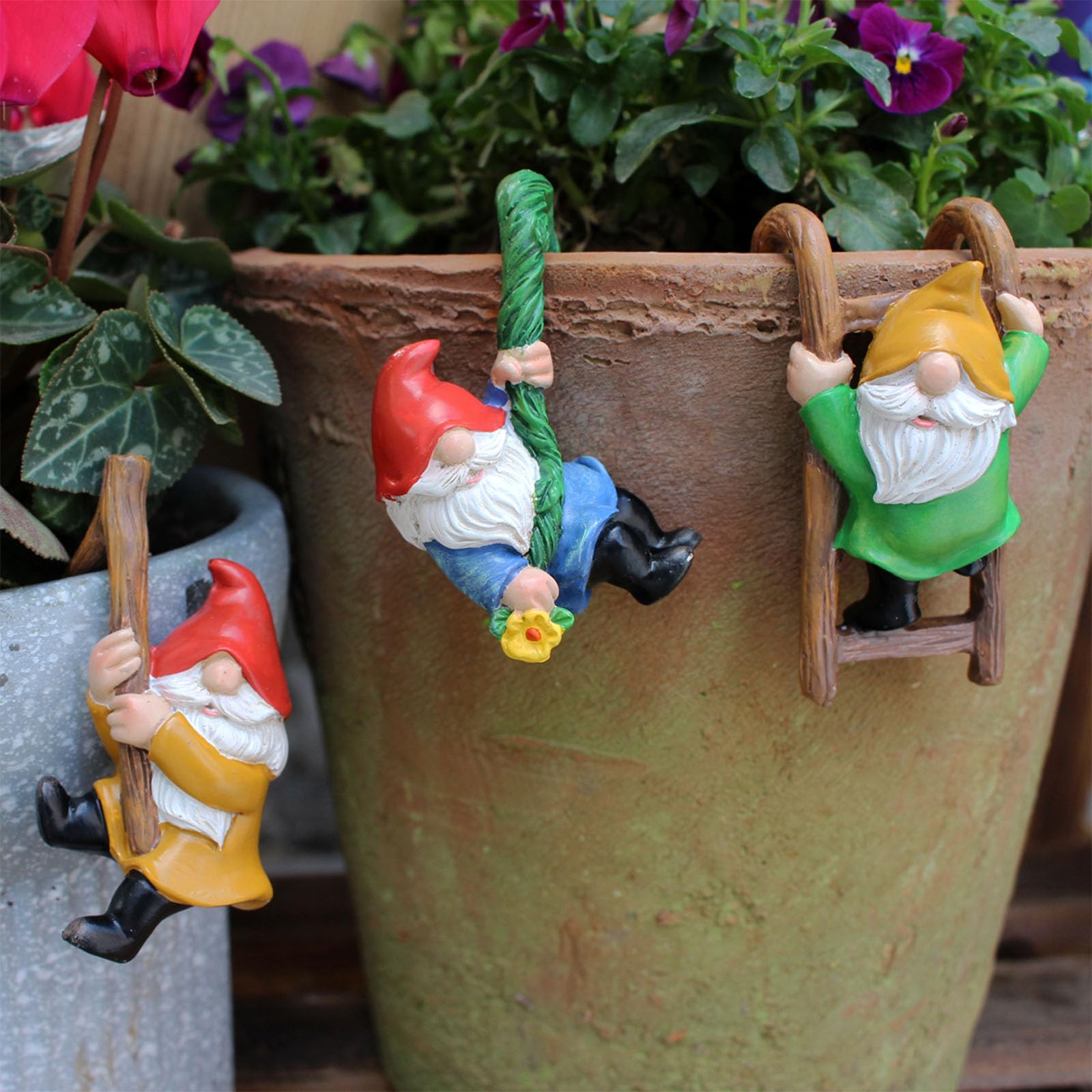 3 Piezas Gnomo Jardín, Mini Figuras Enanas, Juego Gnomos Jardín Exterior, Gnomos Jardín Divertidos, Conjunto Gnomos Jardín Miniatura, Adecuado para Jardines Pequeños, Acuarios, Macetas