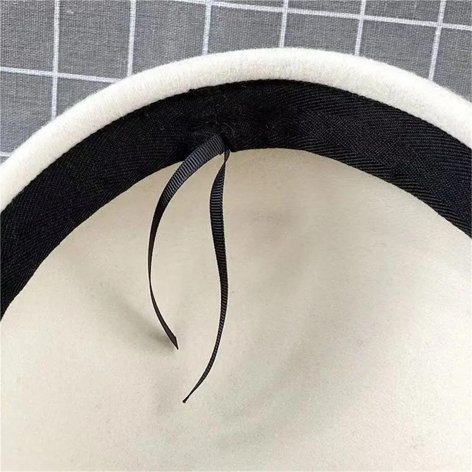 Cappello classico da donna in feltro di lana fantasia cappello più caldo cappello invernale berretto bianco nero donna Fedora cappello Fascinator cappello formale