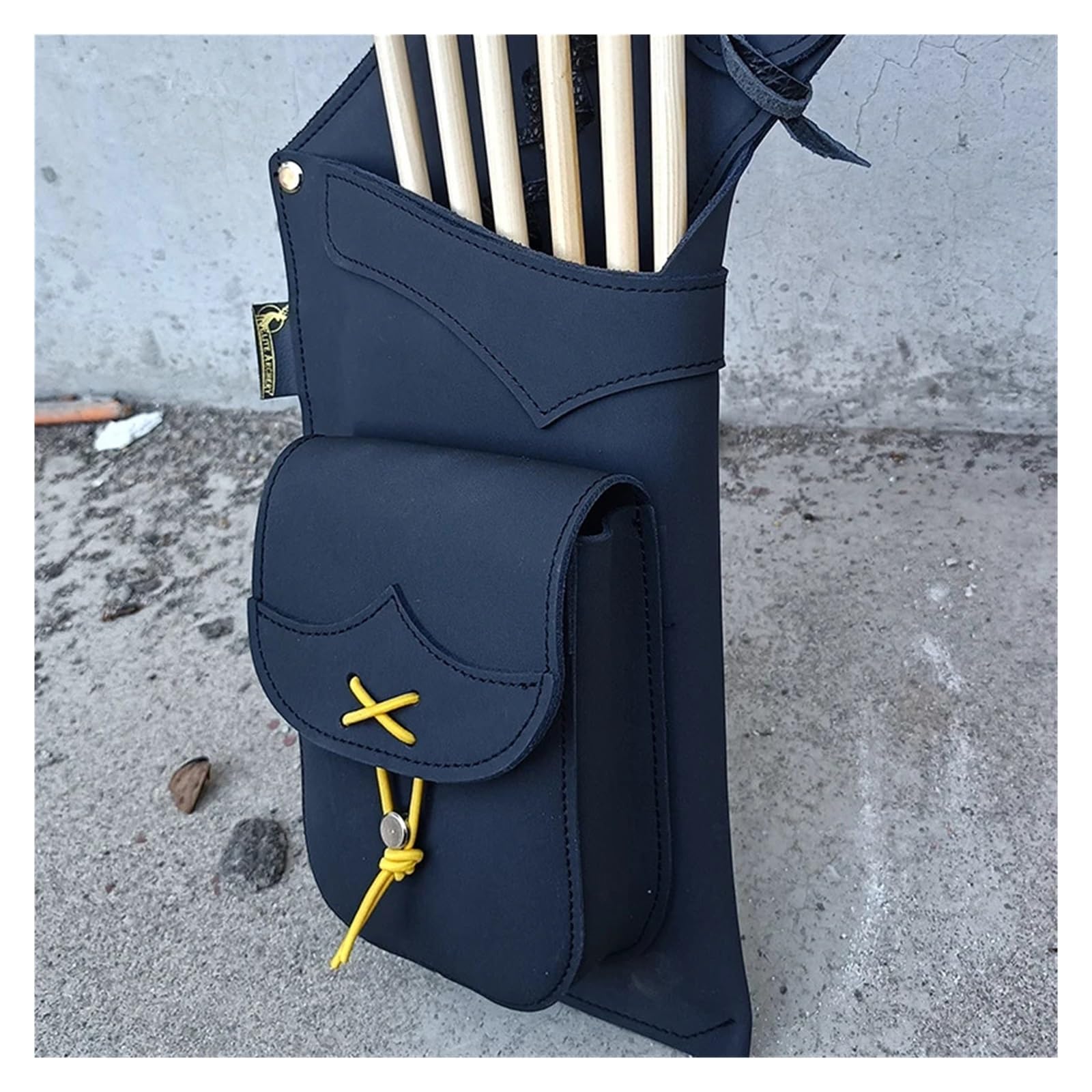 MRKU Porta frecce da tiro con L'Arco, Borsa da Cintura Tradizionale in Pelle Bovina per Archi ricurvi e Compound.