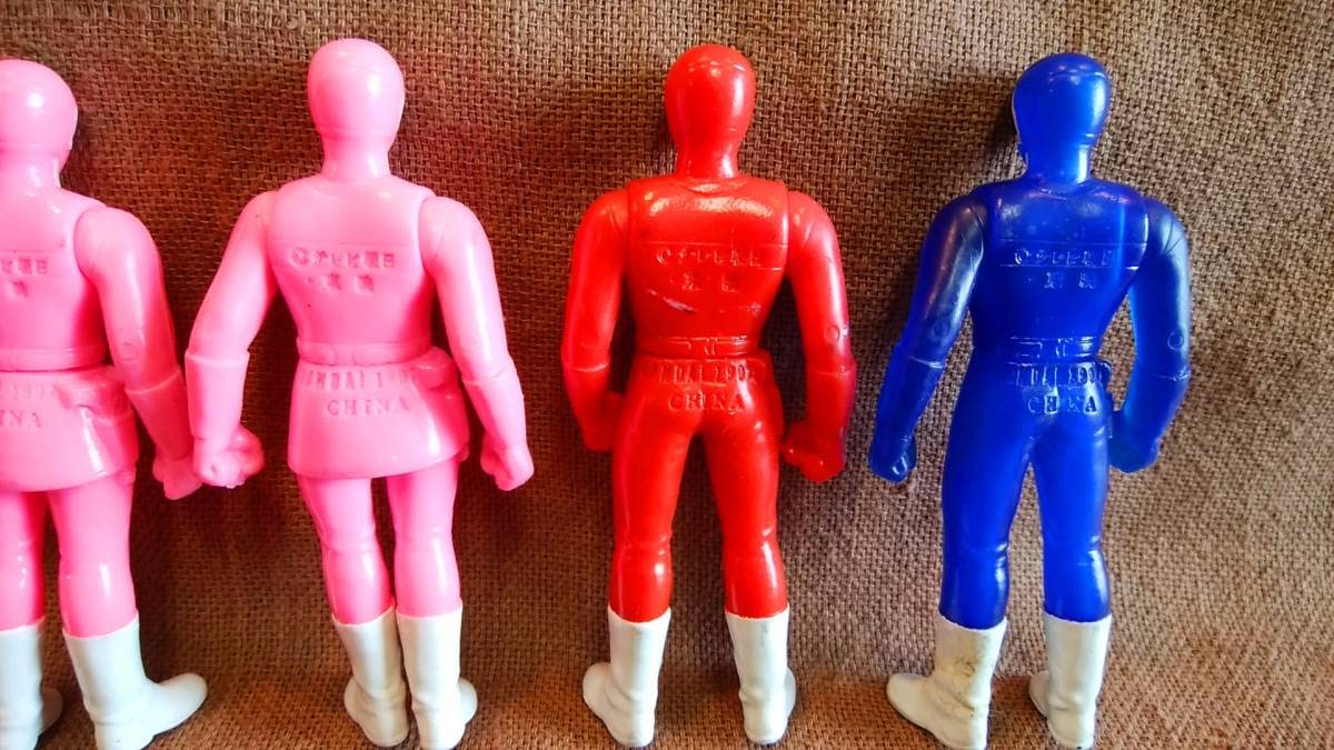 Amazon.co.jp: 平成 レトロ 当時物 電磁戦隊 メガレンジャー ソフビ