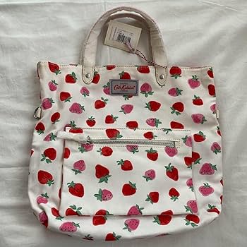 Cath Kidston トランク いちご柄 ストロベリー Amazon.co.jp: キャスキッドソン いちご柄 バック リバーシブル