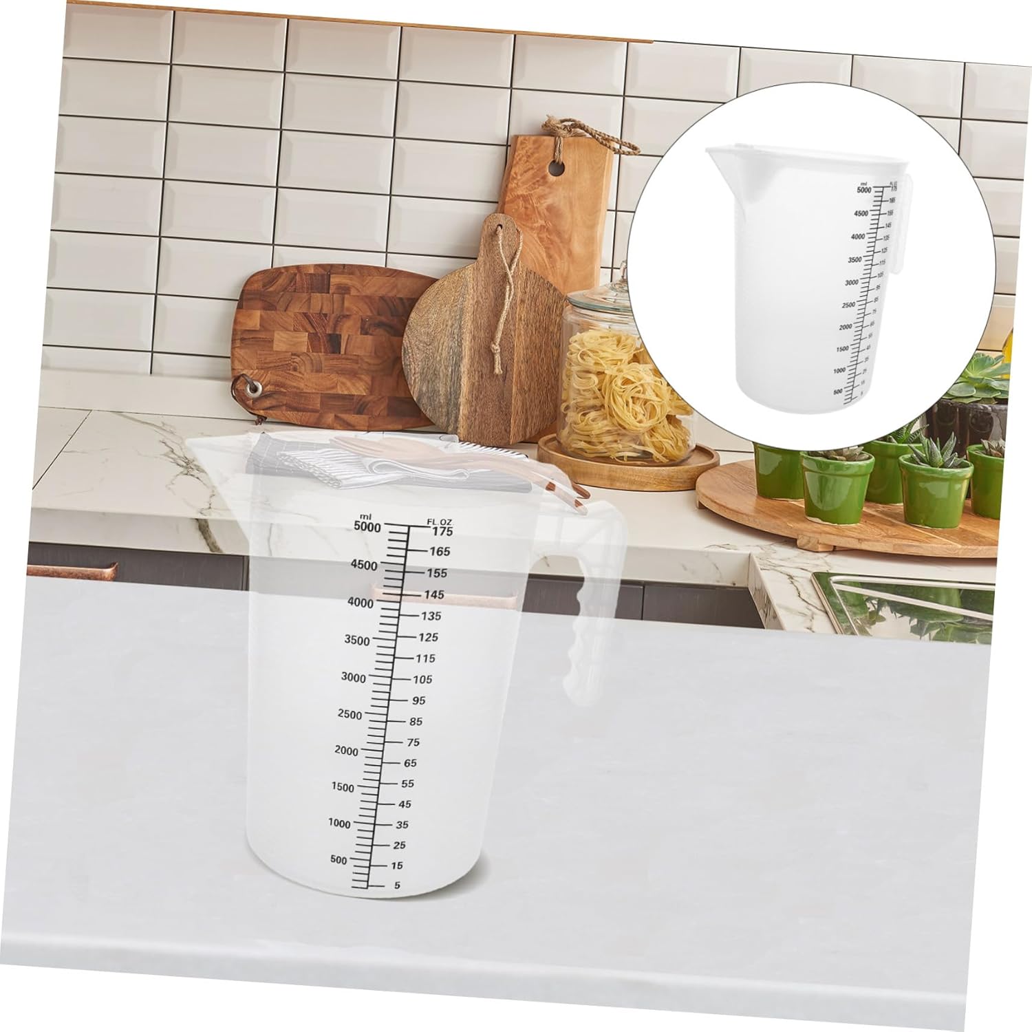 Large Measuring Pot Food Grade Juice Pitcher Dustproof Lid Accurate Scale for Commercial Milk Tea Shops