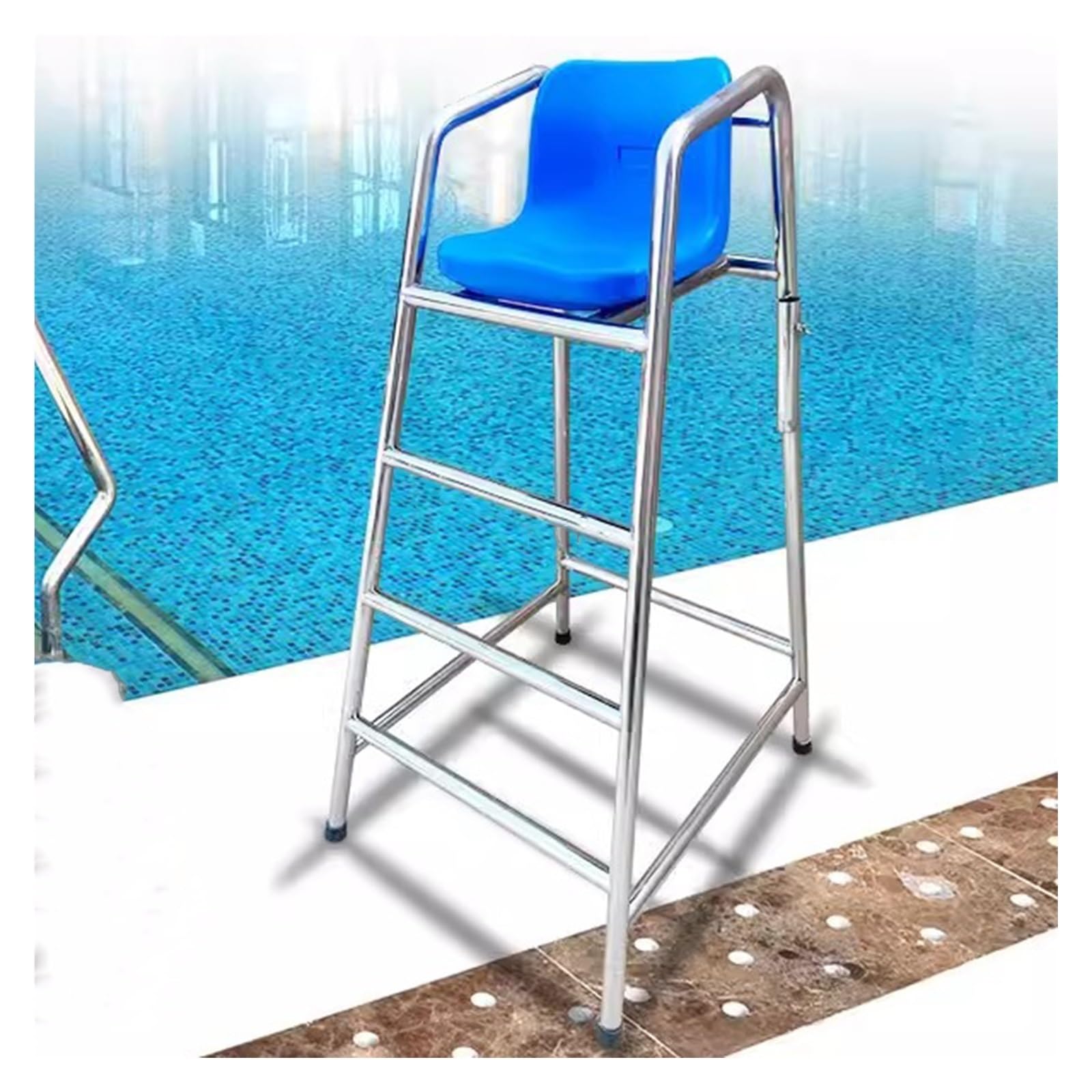 Chaise de sauveteur de 150 cm de haut idéale pour équiper la plage et le bord de piscine