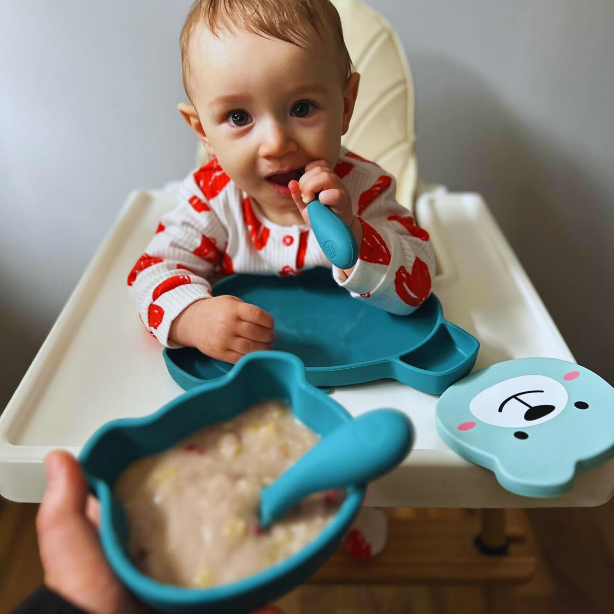 TUM TUM Bol Ventouse pour Bébé Couvercle, Cuillère Bébé, Silicone 1er Repas (Bleu)