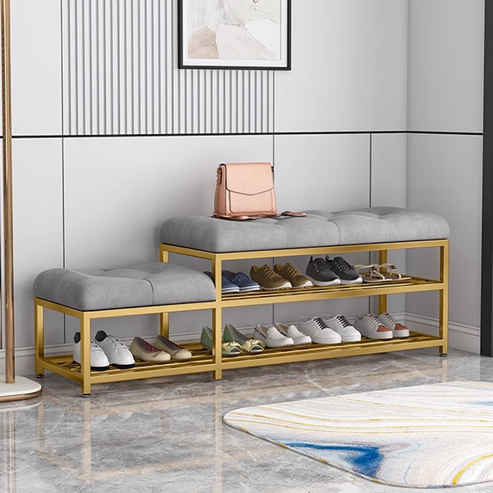 Banc à chaussures rembourré pour en finir avec le désordre dans votre couloir