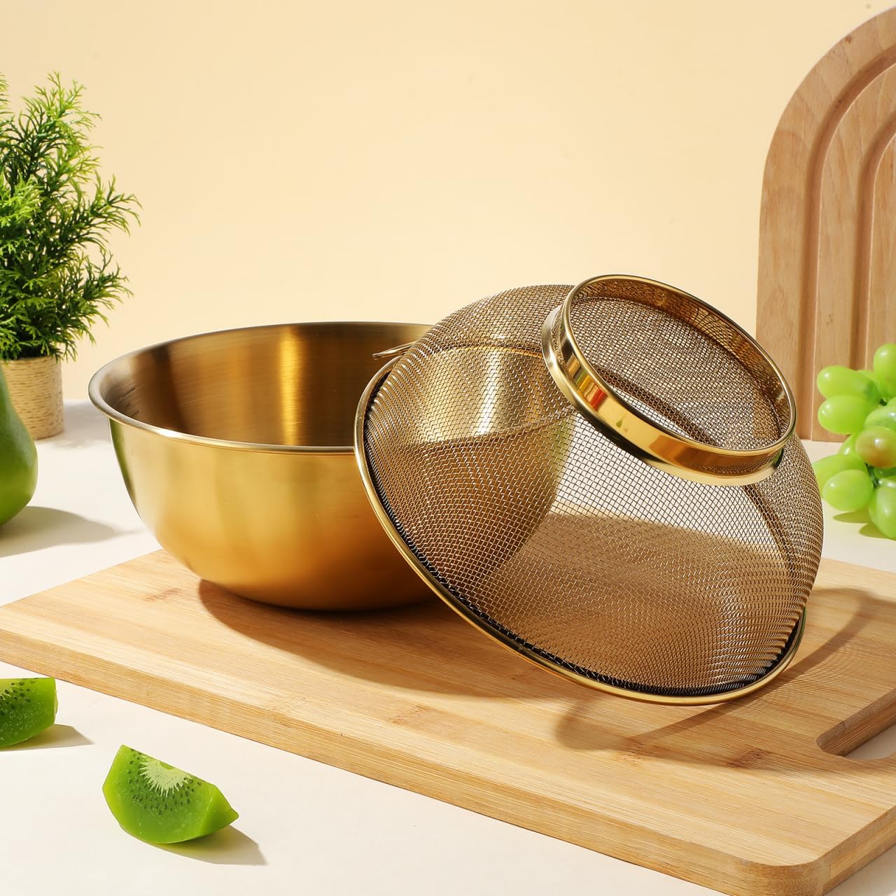 ULTECHNOVO Stainless Steel Colander Set with Basin Fine Mesh Rice Strainer and Vegetable Wash Basin 7.08 Inch Kitchen Strainer for Washing Fruit Draining Water 1 Set