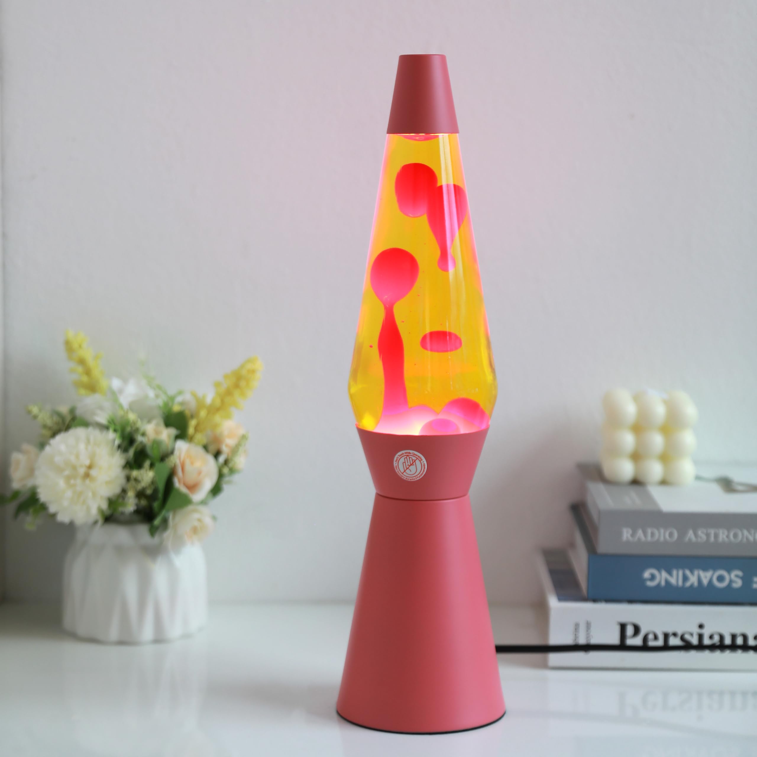 I-TOTAL Farbige Lava-Lampe Spaceship – Hypnotischer Blaseneffekt, Flüssiges Wachs, Dekorative Lampe (ROTER SOCKEL GELBER FLUSSIGKEIT ROTEM WACHS)
