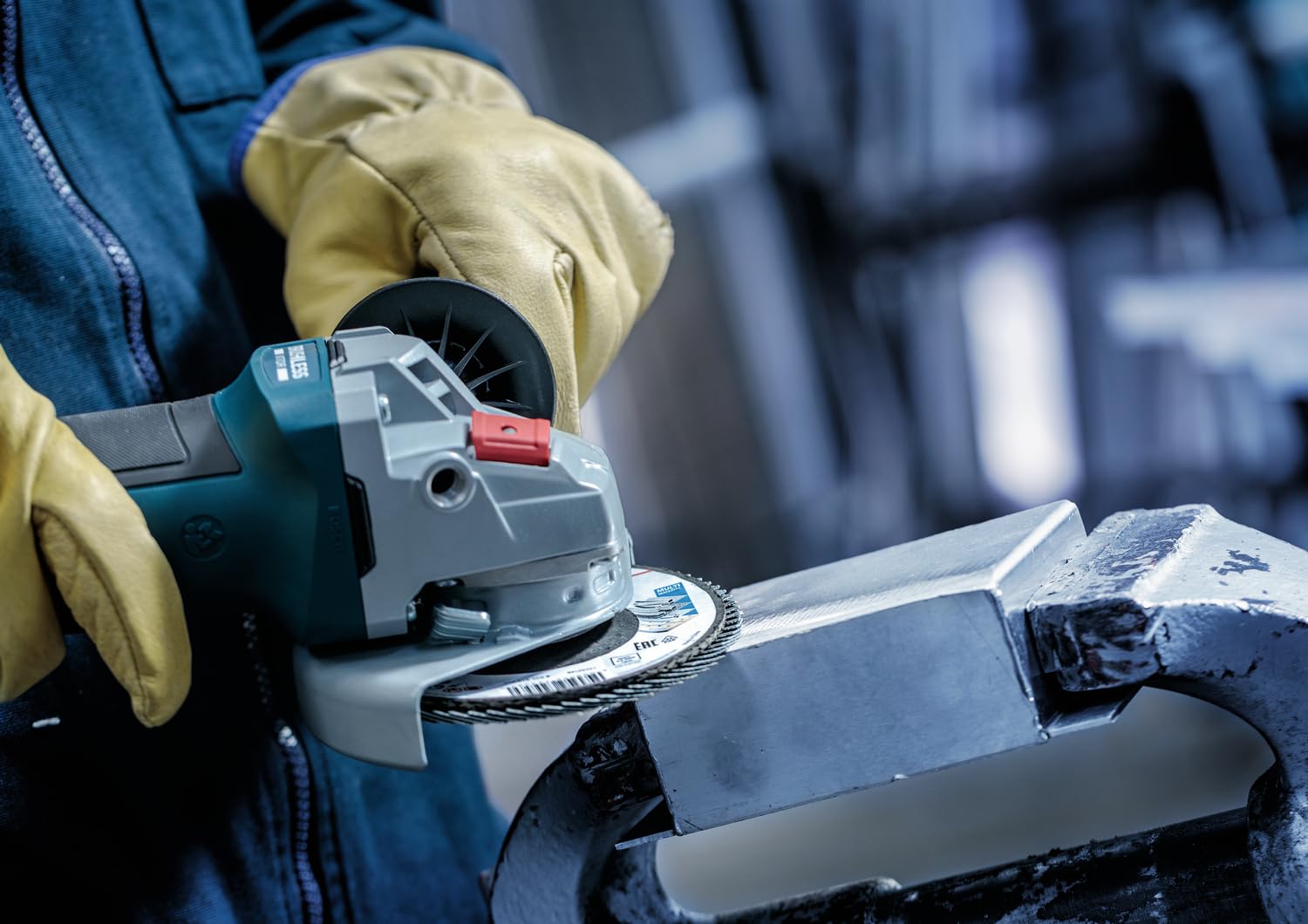 Bosch 15x Disco lamellare X451, G80, G120 (per Acciaio, Alluminio, Ø 125 mm, Grano 80, Professional Accessorio Smerigliatrice angolare piccola)