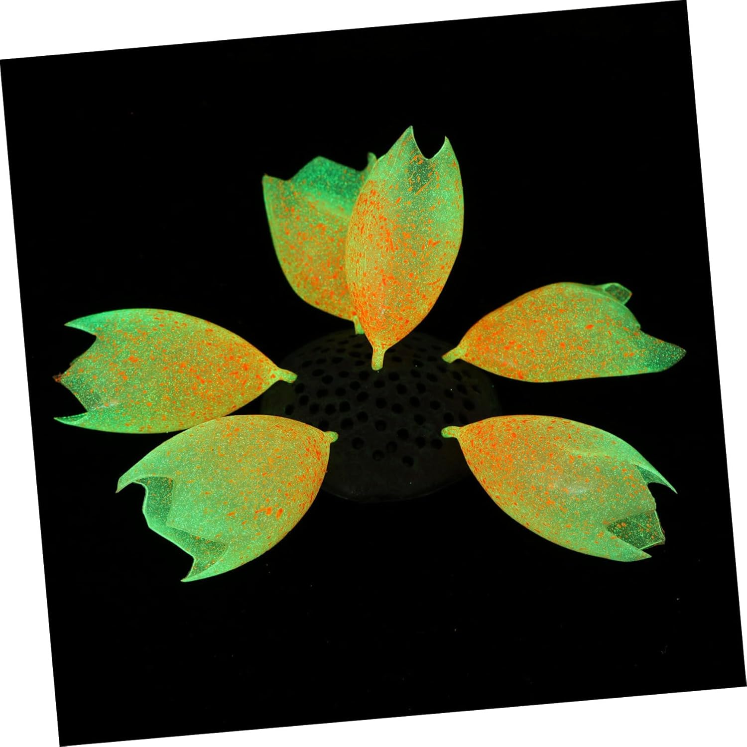 5pcs Fish Tank Landscaping Ornaments Artificial Plants Decor Glowing Aquarium Ornaments Fish Tank Coral Glowing Aquatic Plant Adornment Artificial Coral Fish T