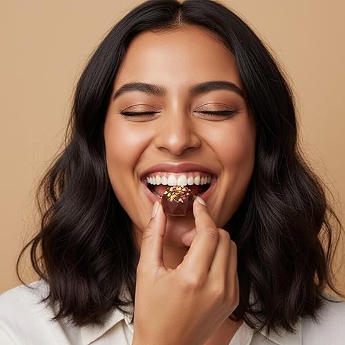 Miniatura 6 de Andy Anand Chocolatier Trufas belgas de chocolate negro – Caja de regalo de 25 trufas de chocolate parisino con mango, pistacho, piña, frambuesa y