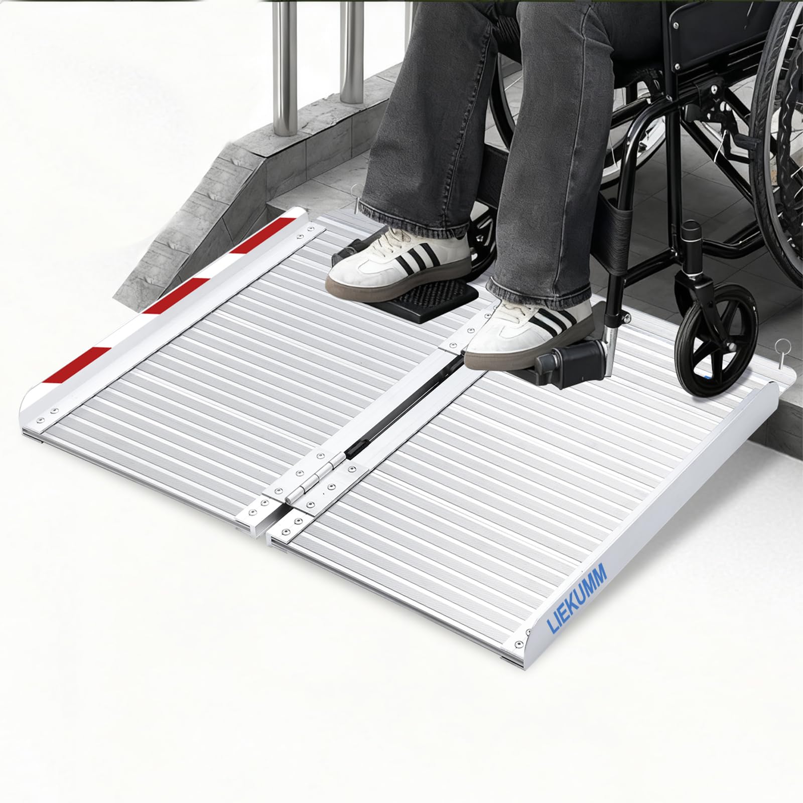 LIEKUMM Rampe de Fauteuil Roulant, 60 x72 cm Accès Handicapé, Capacité 300KG pour Maison, Marches, Escaliers, Portes, Rampe Pliante en Aluminium