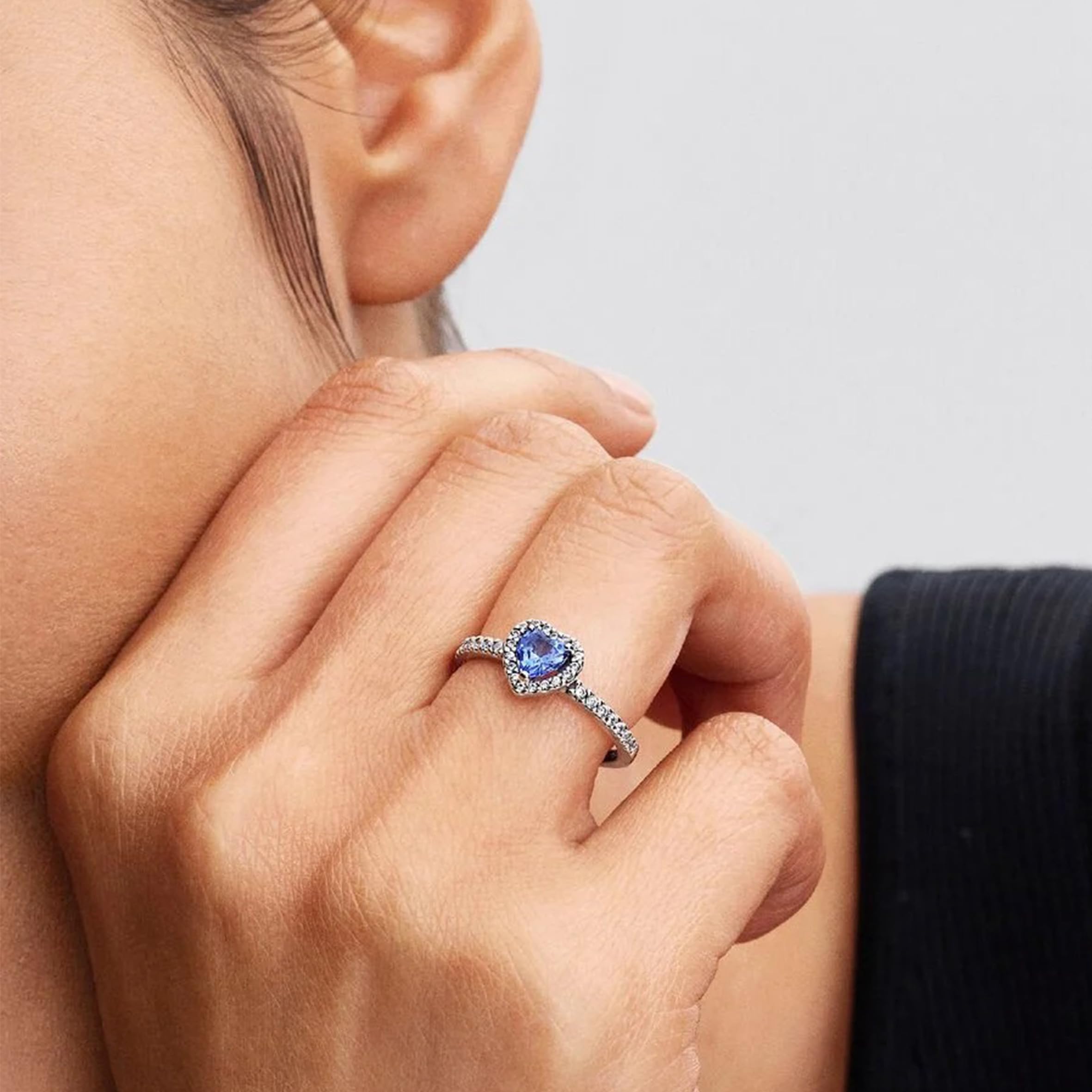 PANDORA Anello da donna in argento con cuore in rilievo, 198421C05