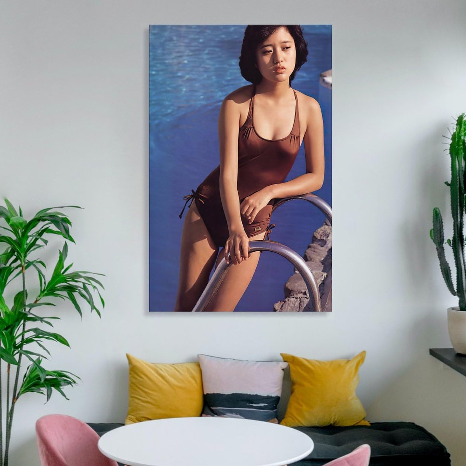 Amazon.co.jp: 三田寛子グラビア水着画像集女優・歌手・アイドル52