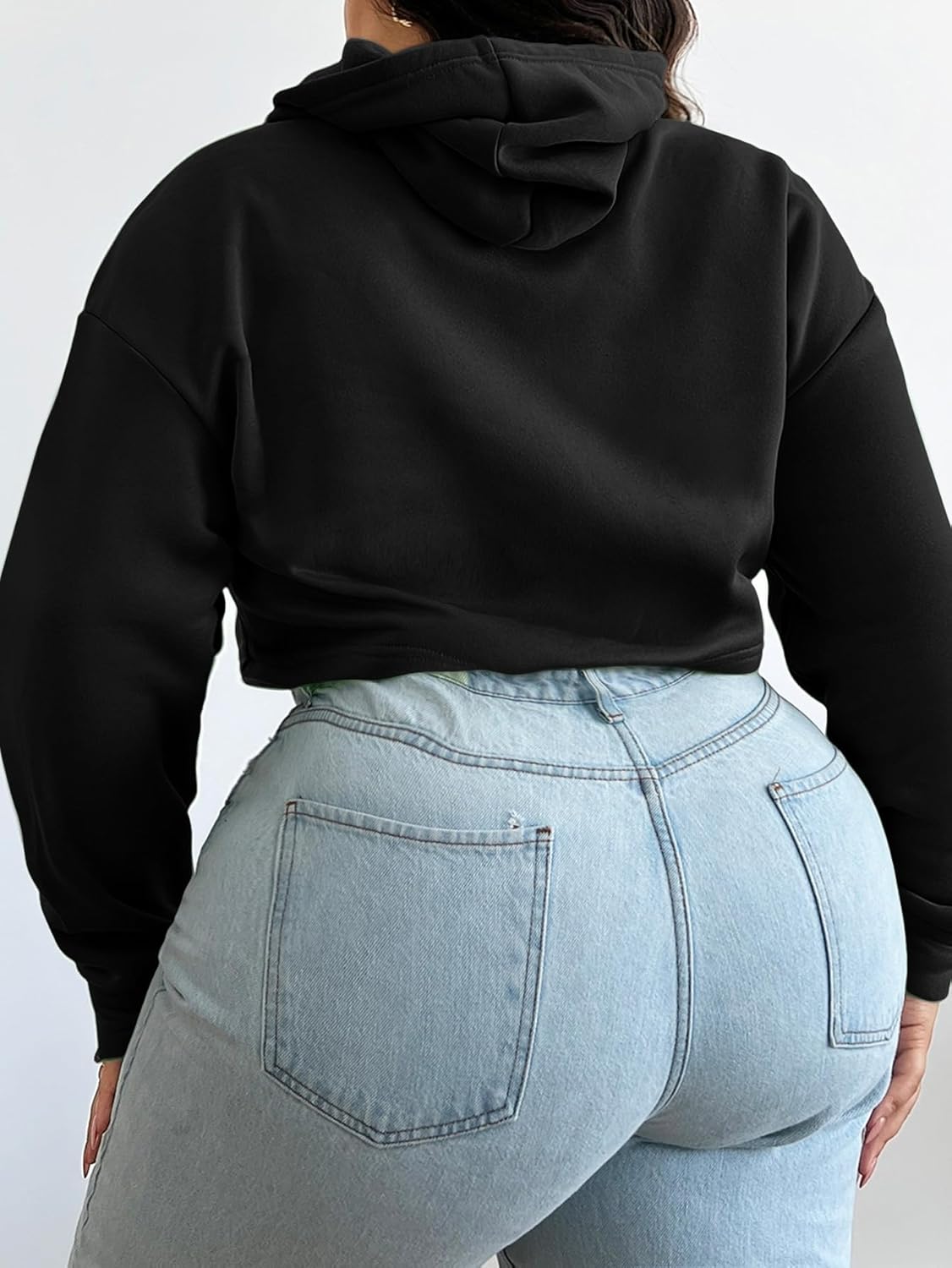 Floerns Women's Plus Size Drawstring Cropped Hoodies Long Sleeve Drop Shoulder Pullover Sweatshirts - Image 2