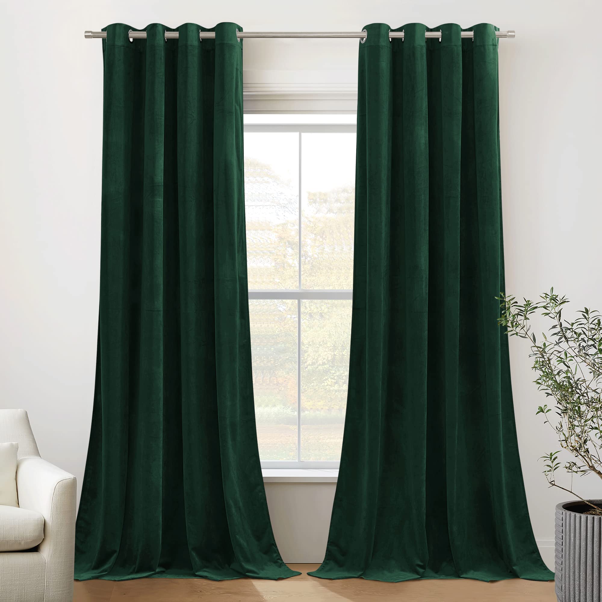 PONY DANCE Rideaux en Velours - Double Rideaux Thermiques Contre Le Froid Epais Prêt à Poser avec Oeillets Métallique Decoration Noël Salon Chambre, L 132 x H 260 cm, Vert Foncé, Lot de 2
