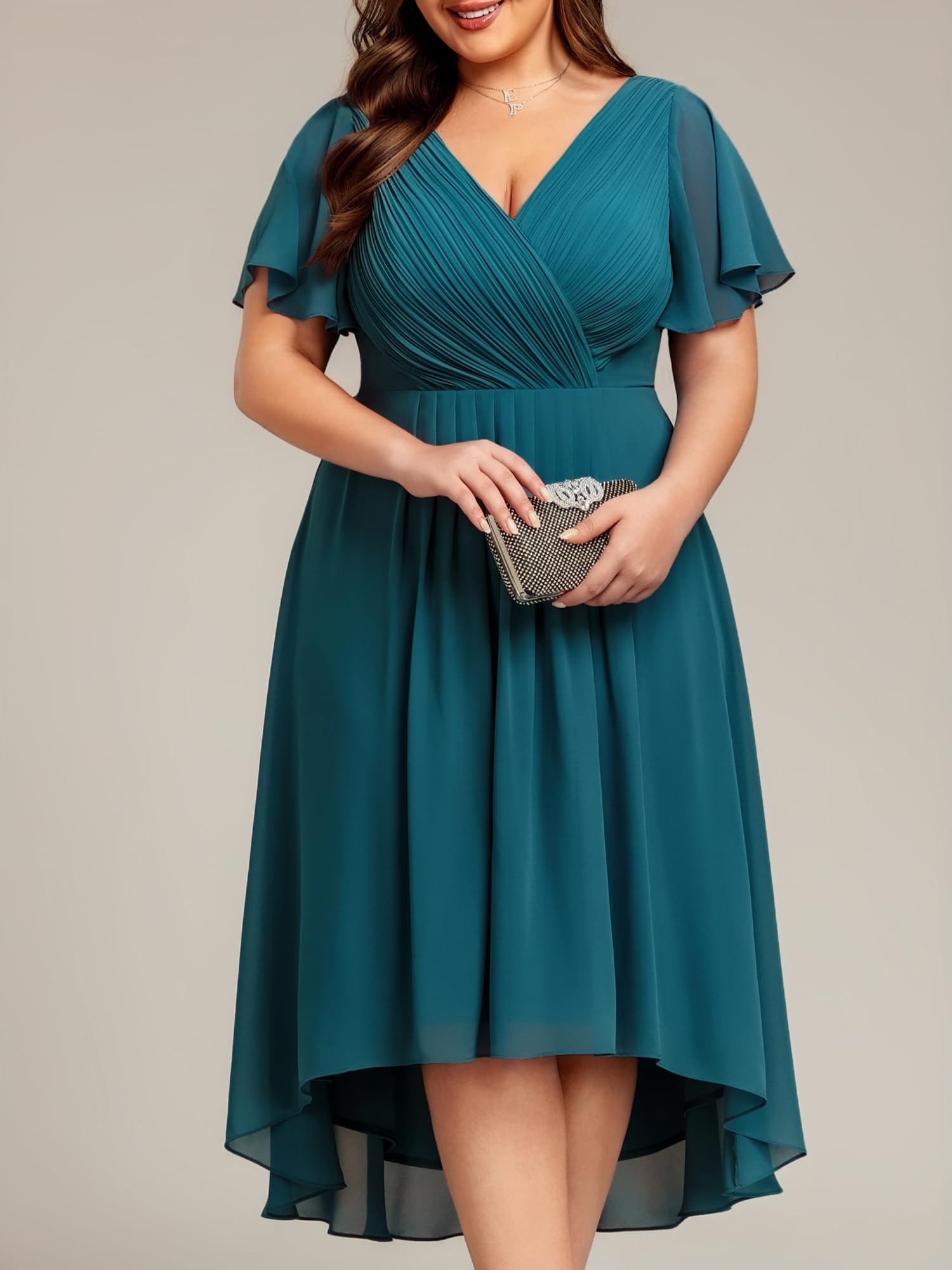 Ever-Pretty Una Linea Increspato Scollo A V Chiffon Maniche Corte Al Ginocchio Plus Size Abiti da sposa per le donne Curvy 01923-DA, Verde acqua, 56