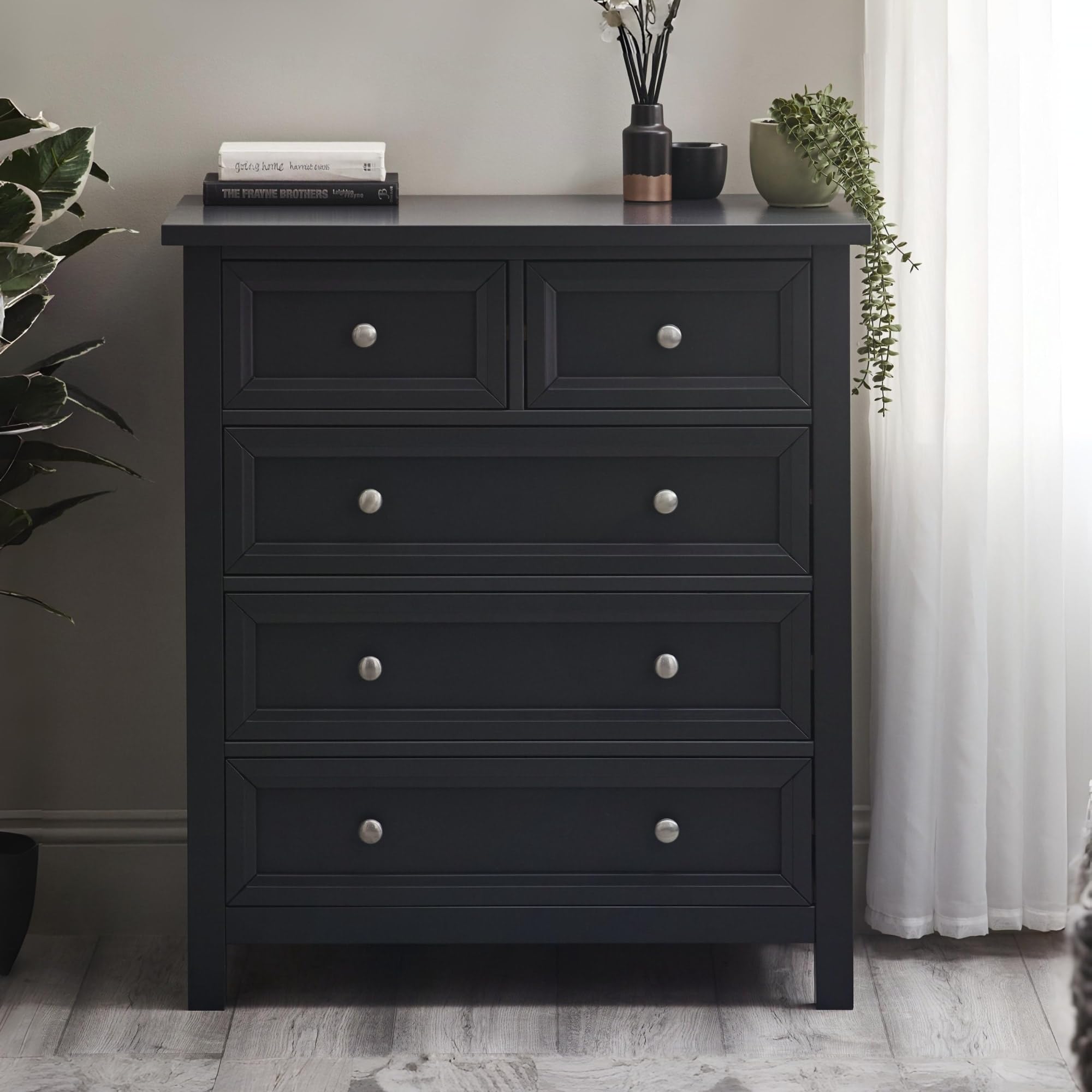 Julian Bowen Maine 5 Drawer Anthracite Chest Of Drawers