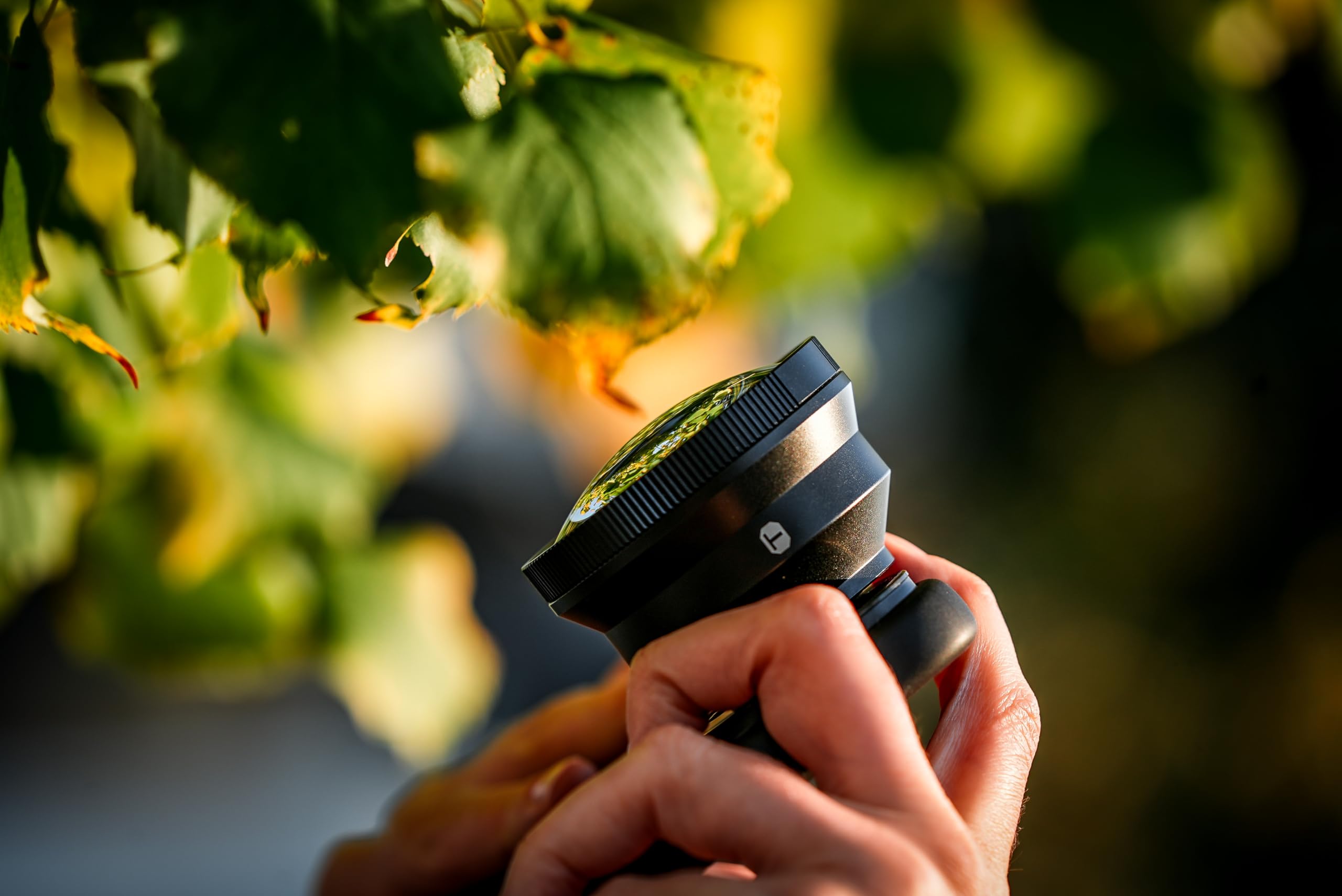 Freewell Obiettivo macro a lungo raggio | compatibile con Freewell Sherpa, serie Galaxy. Espandi la fotografia del tuo smartphone con teleobiettivo di precisione macro