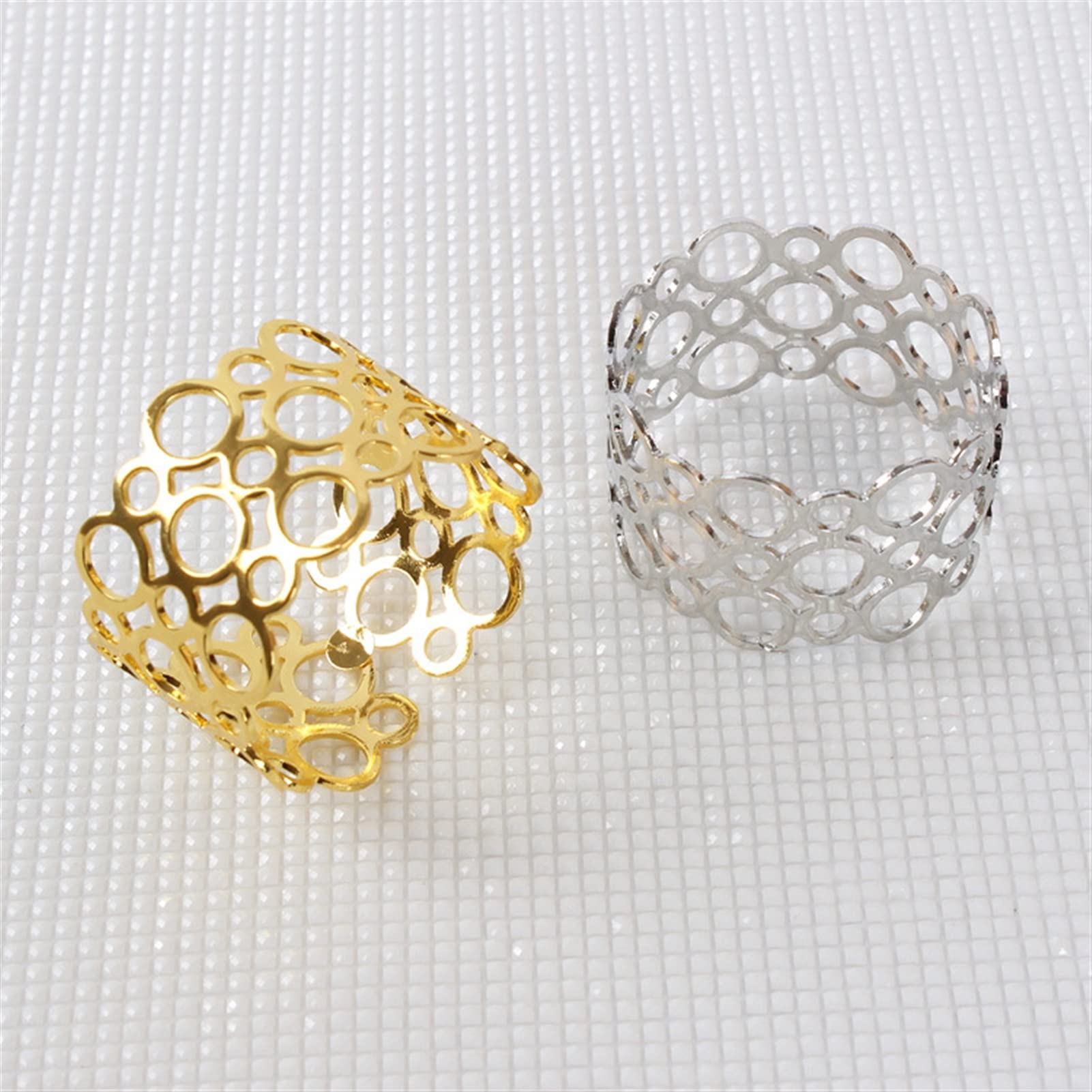 servilletero Anillo de servilleta Restaurante de boda Hebilla de servilleta hueca Apto para decoración de la fiesta de bodas 10pcs / lot (Color : A-Gold)